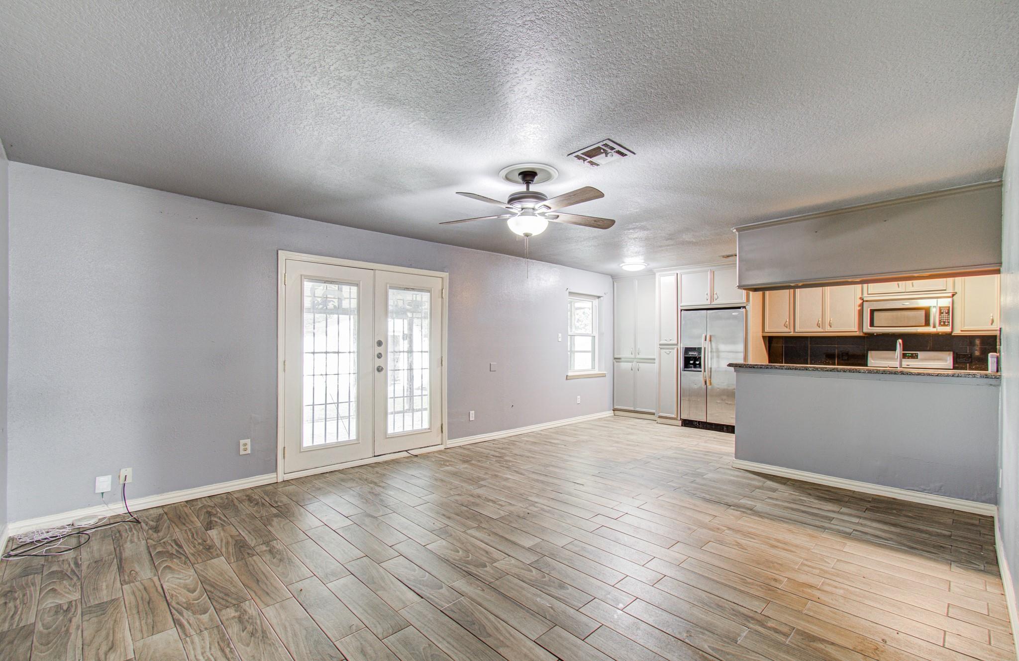 11910 Hunkler Drive, Houston Tx 77047 Property Photo 10