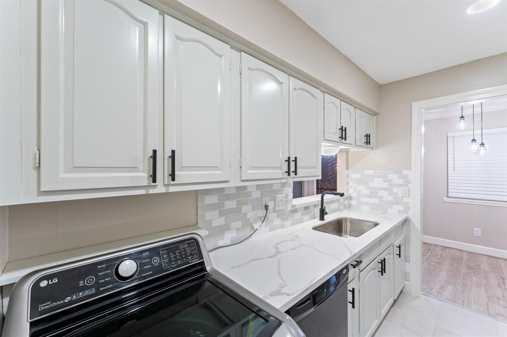 14435 Still Meadow Drive Property Photo 22