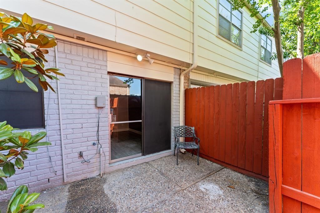 14435 Still Meadow Drive Property Photo 29