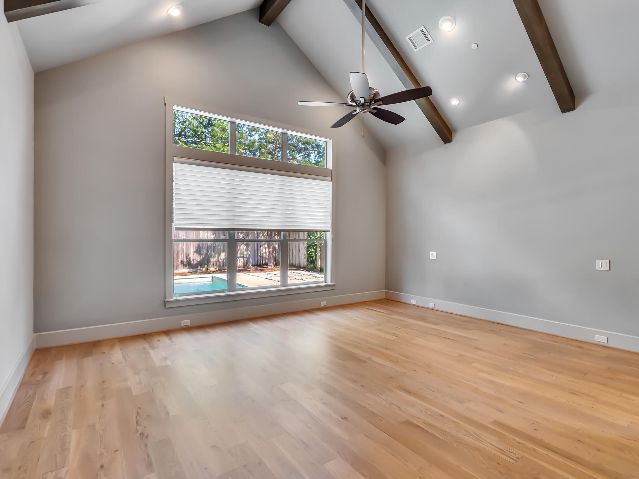 1246 Ben Hur Drive Property Photo 6