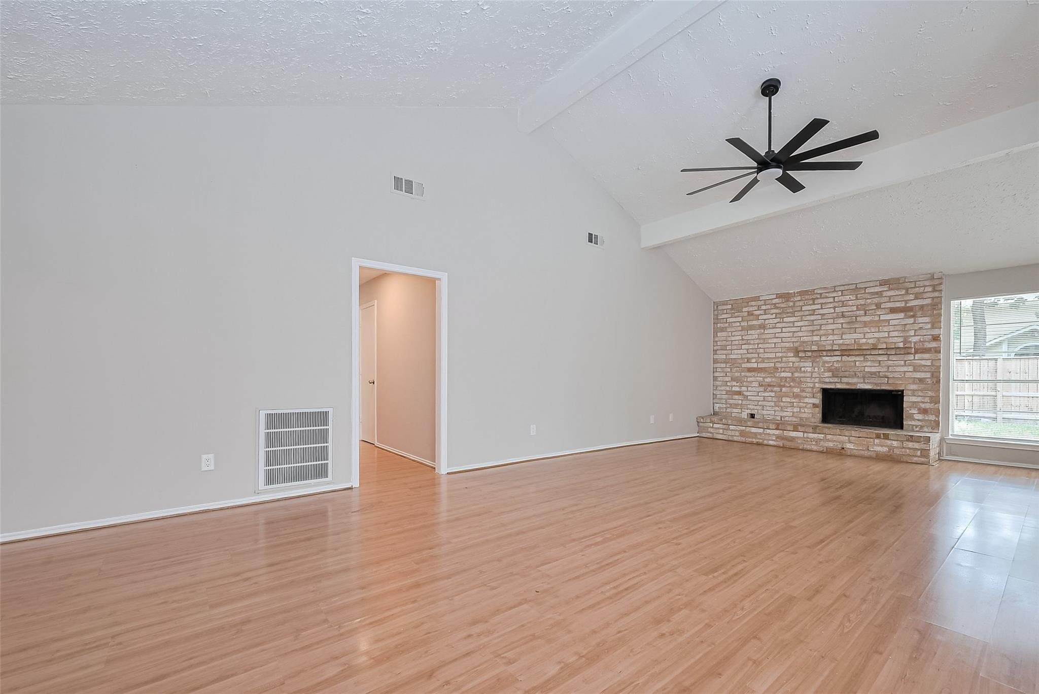 2606 Lexington Woods Drive Property Photo 9