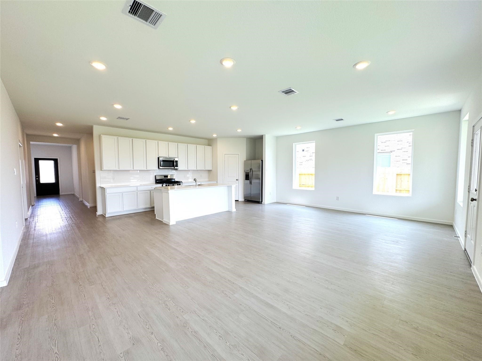 6815 Harvest Wheat Lane Property Photo 24