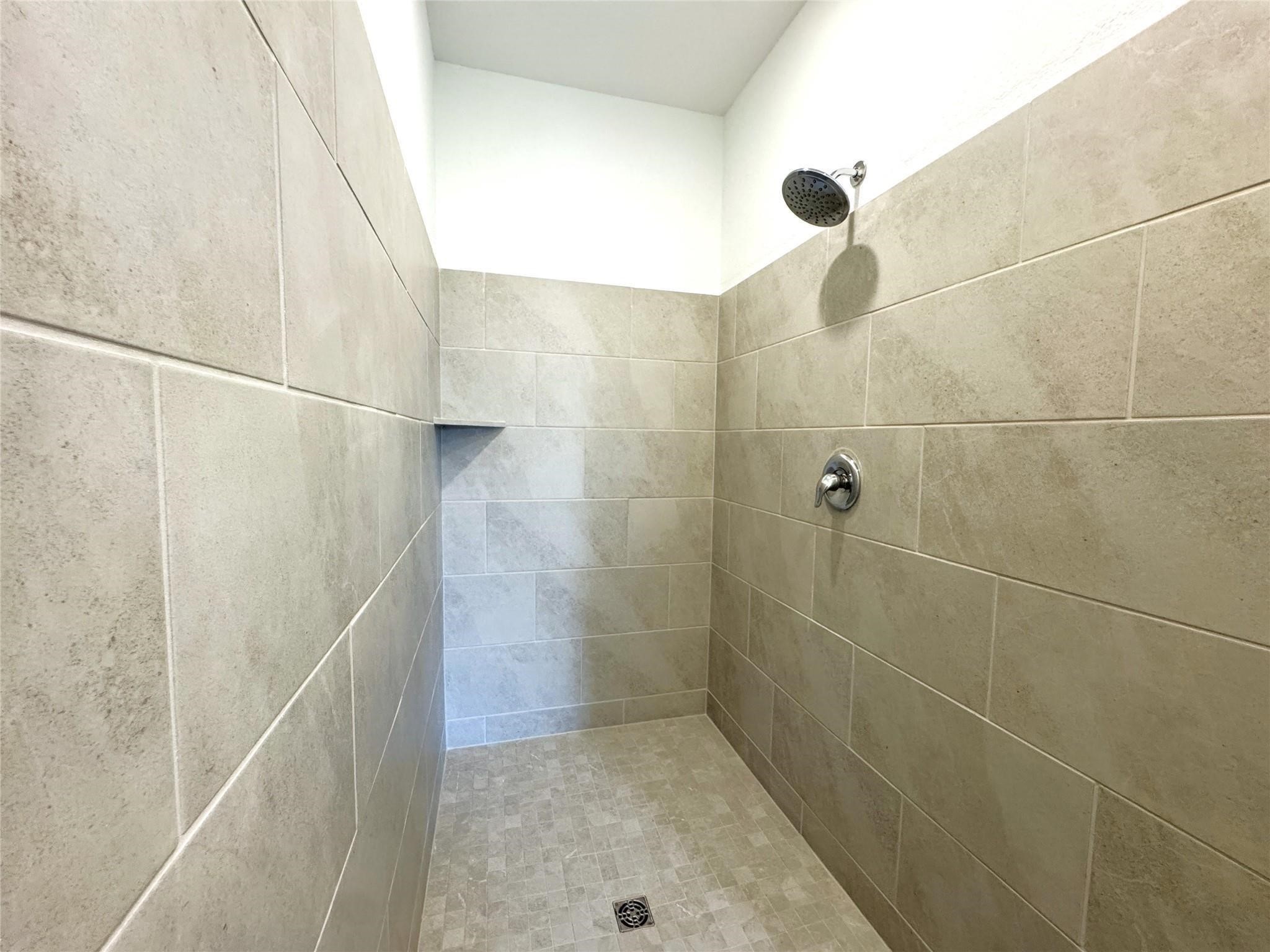 6815 Harvest Wheat Lane Property Photo 30