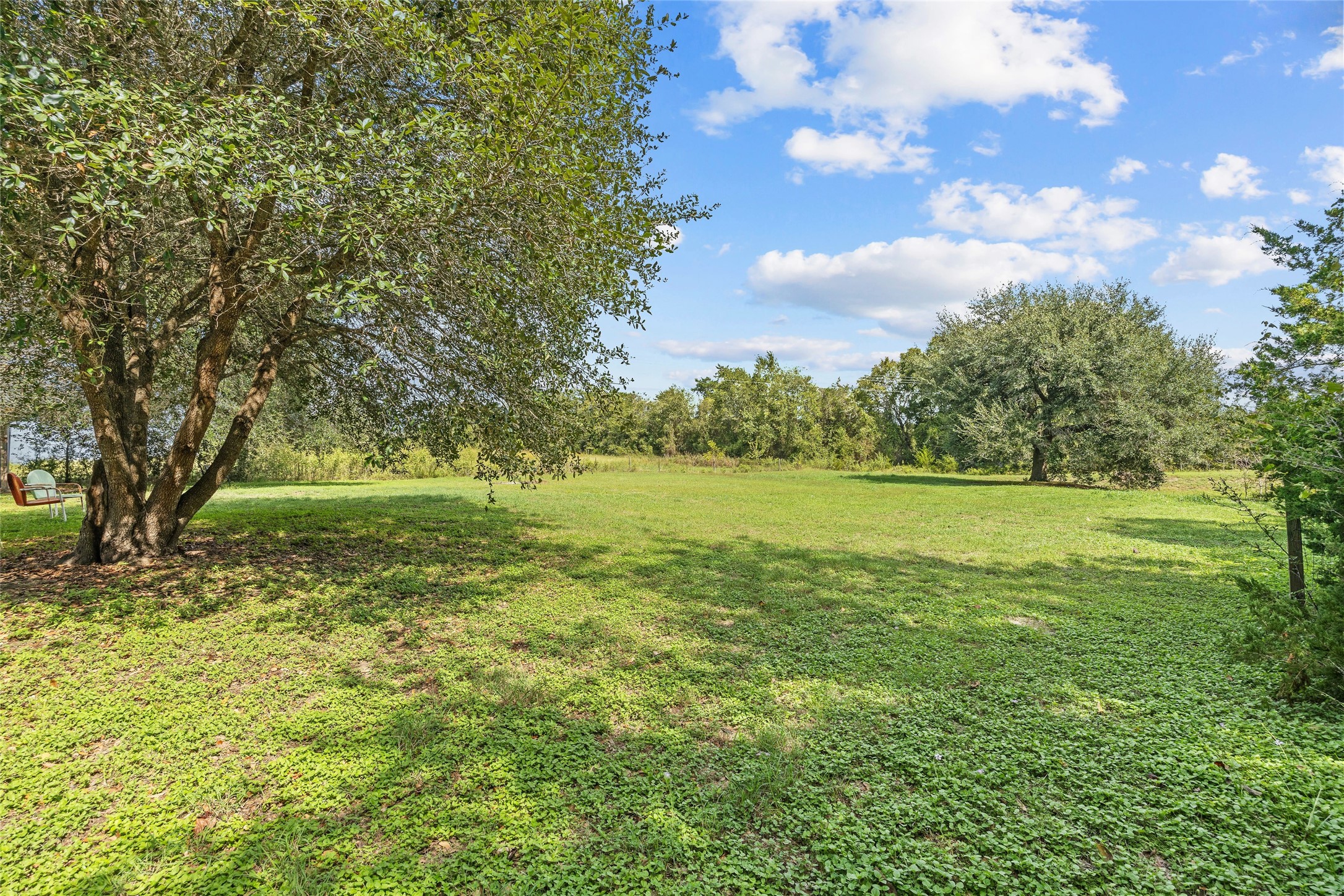 6440 Fm 332 Property Photo 7