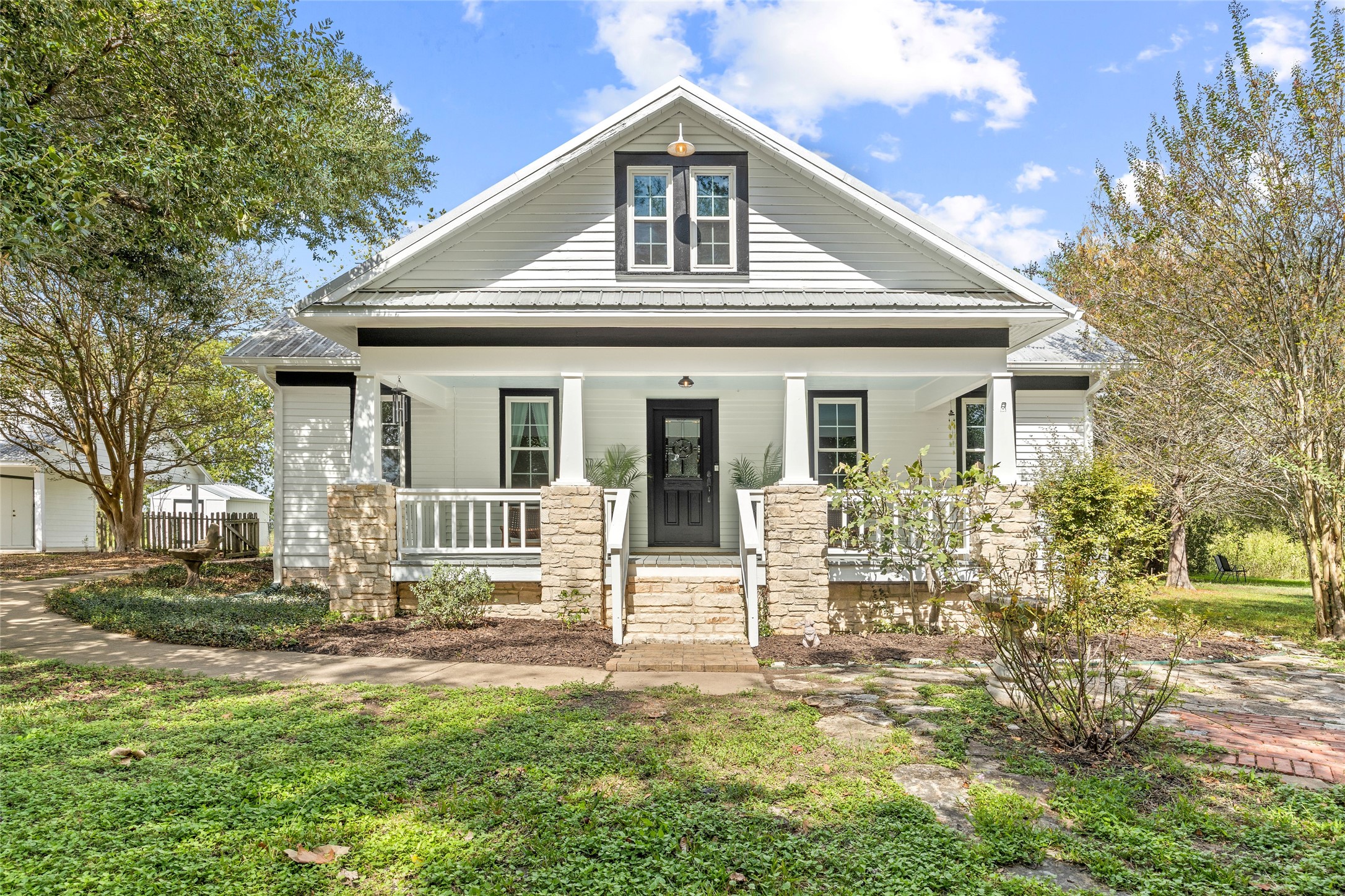 6440 Fm 332 Property Photo 14