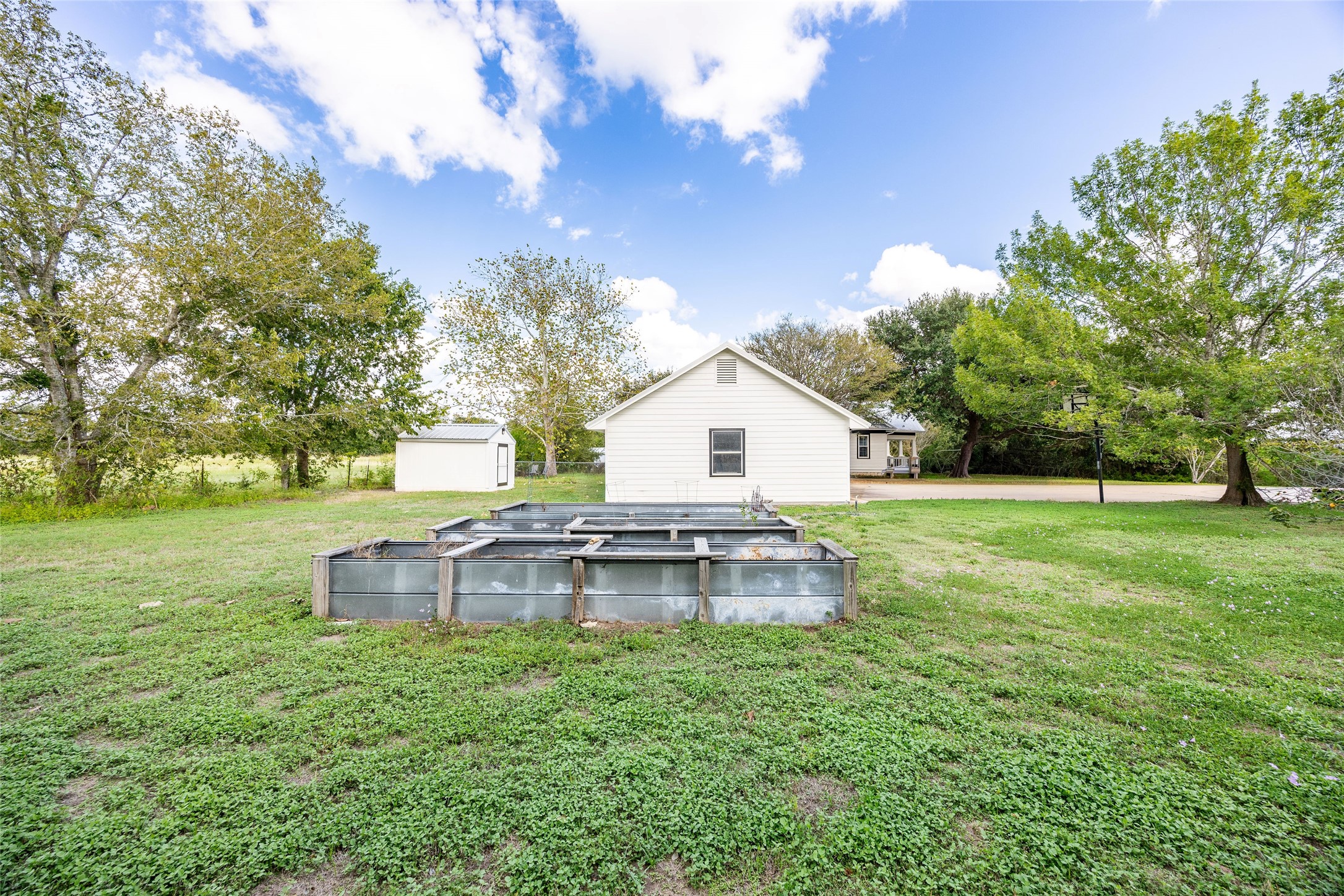 6440 Fm 332 Property Photo 39