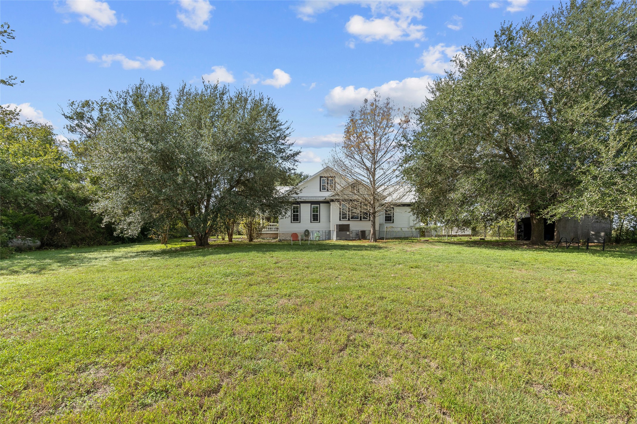 6440 Fm 332 Property Photo 40
