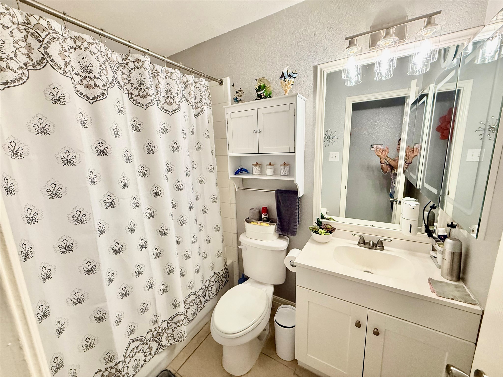 22843 Twisting Pine Drive Property Photo 13