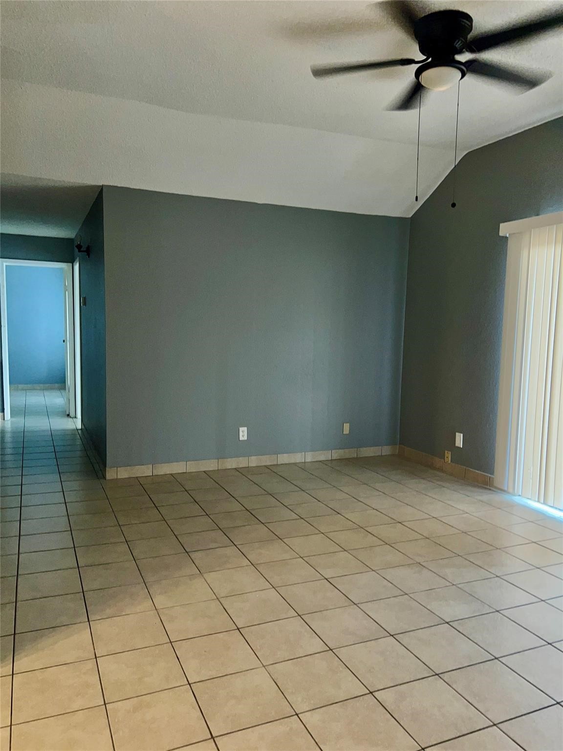 6118 W Mount Houston Road C Property Photo 10