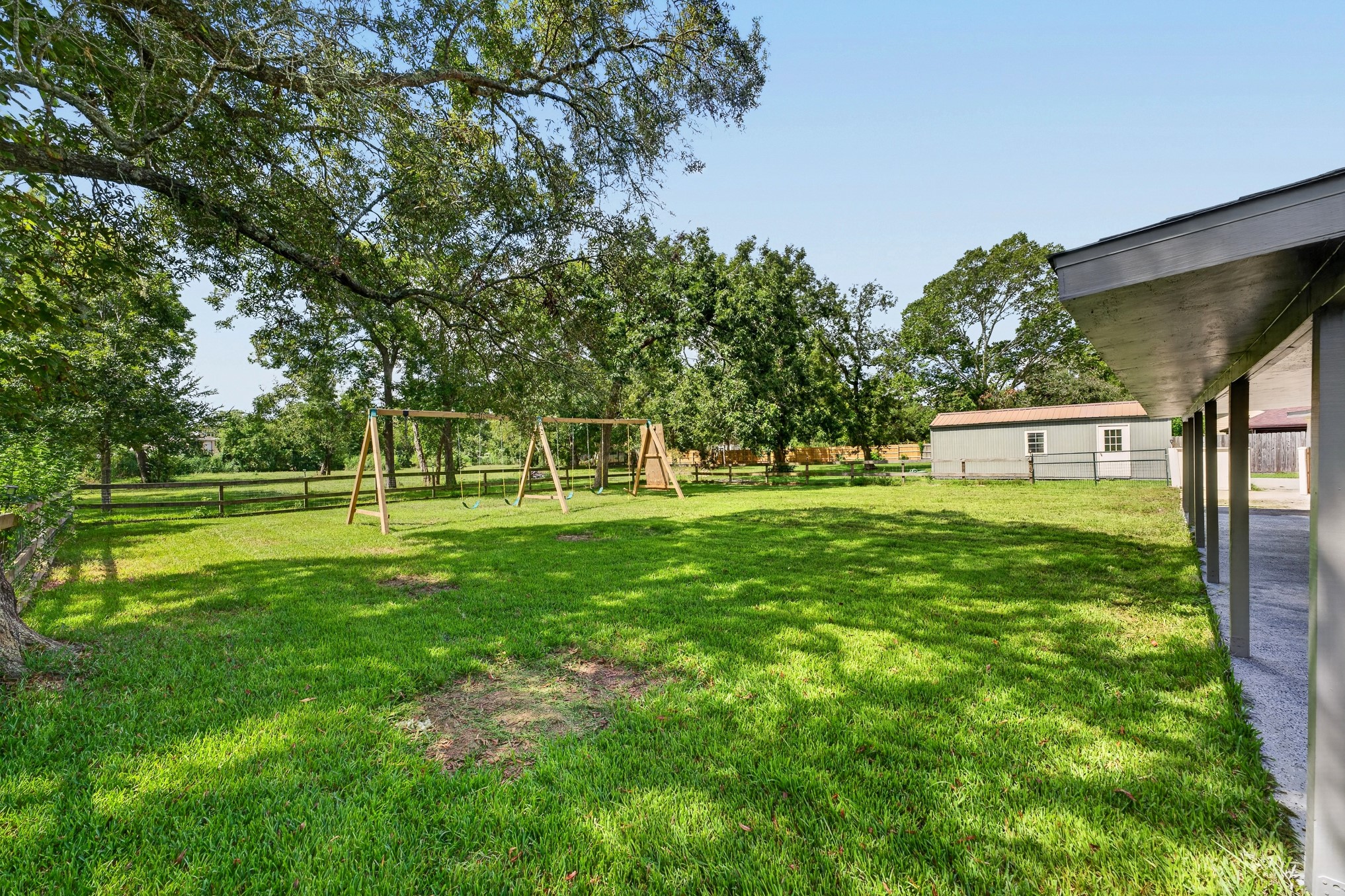 1718 County Road 401 Property Photo 14