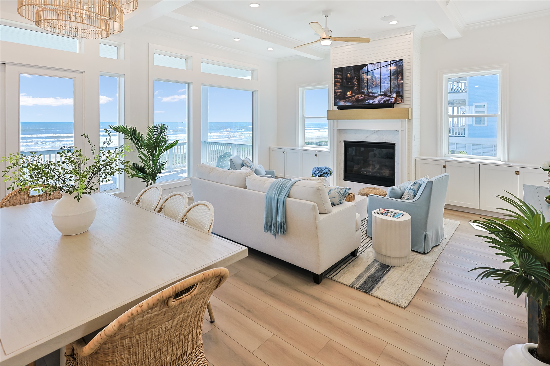 11367 Beachside Drive Property Photo