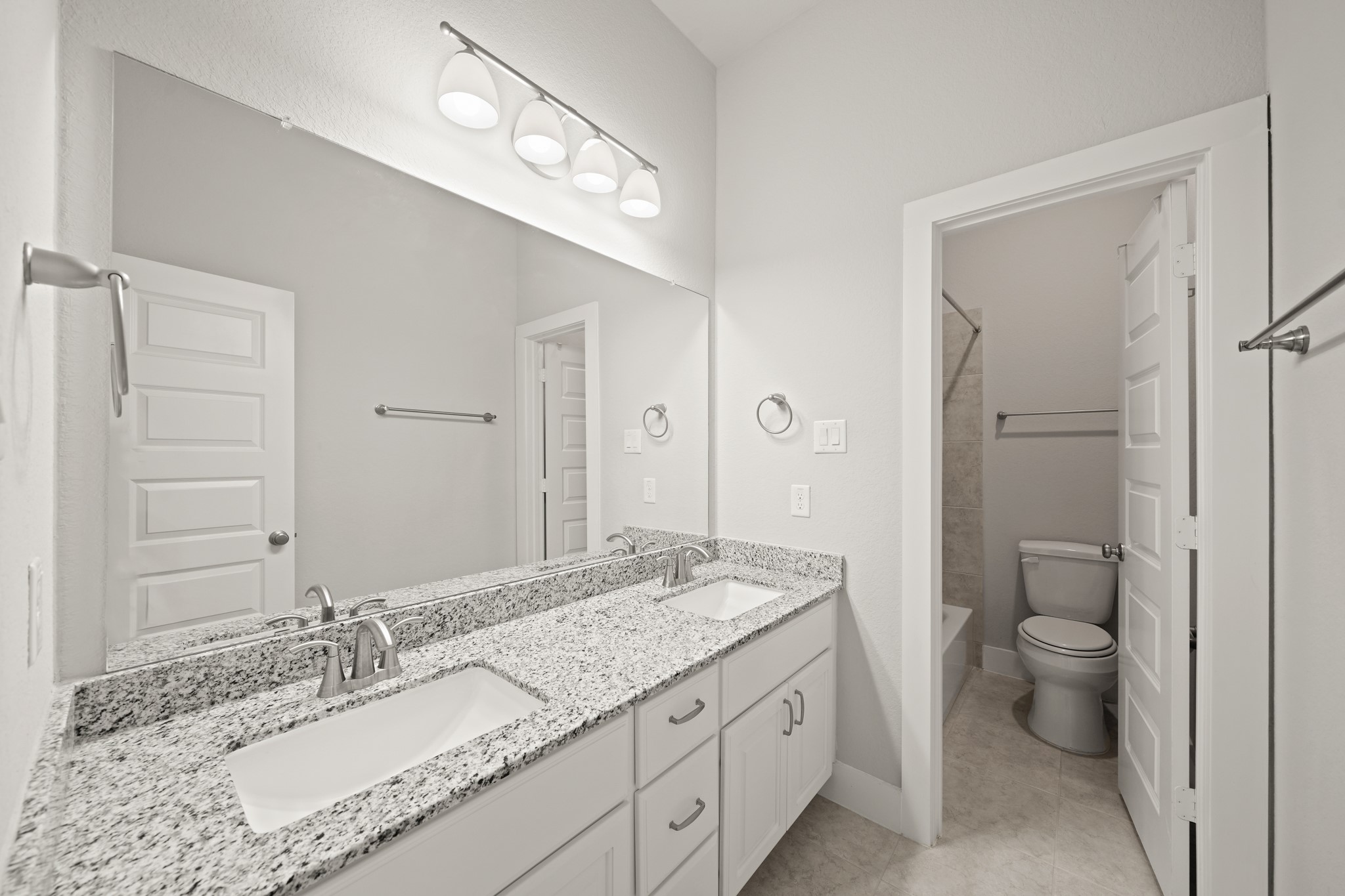 2714 Coastal Trail Property Photo 27