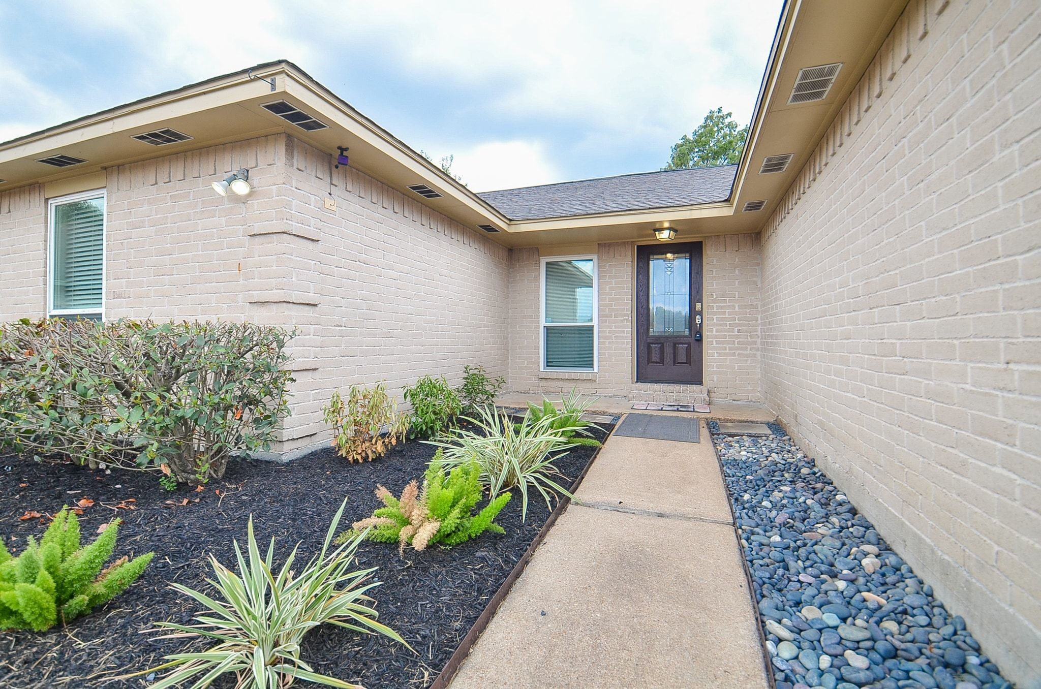 10615 Heatherford Drive Property Photo 3