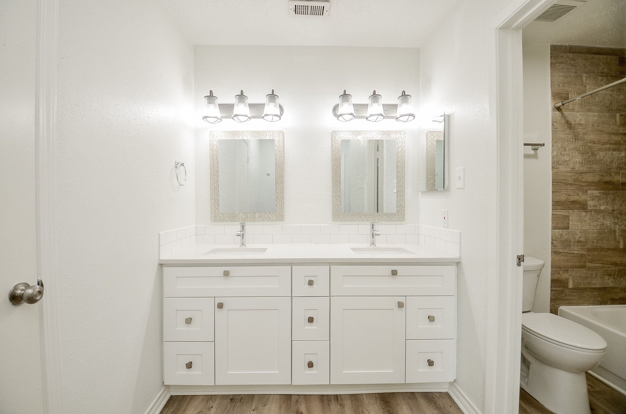 10615 Heatherford Drive Property Photo 28