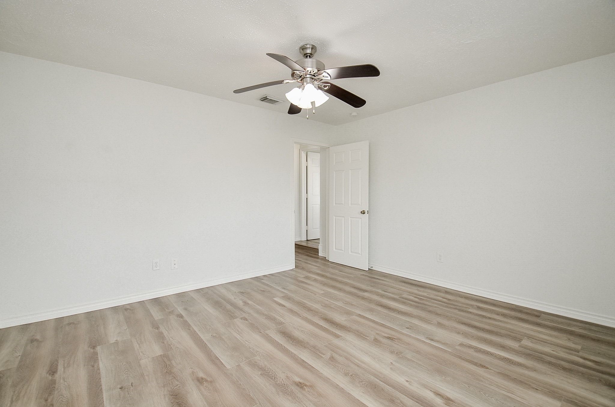 10615 Heatherford Drive Property Photo 31