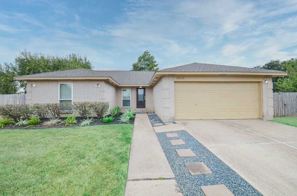 10615 Heatherford Drive Property Photo 48