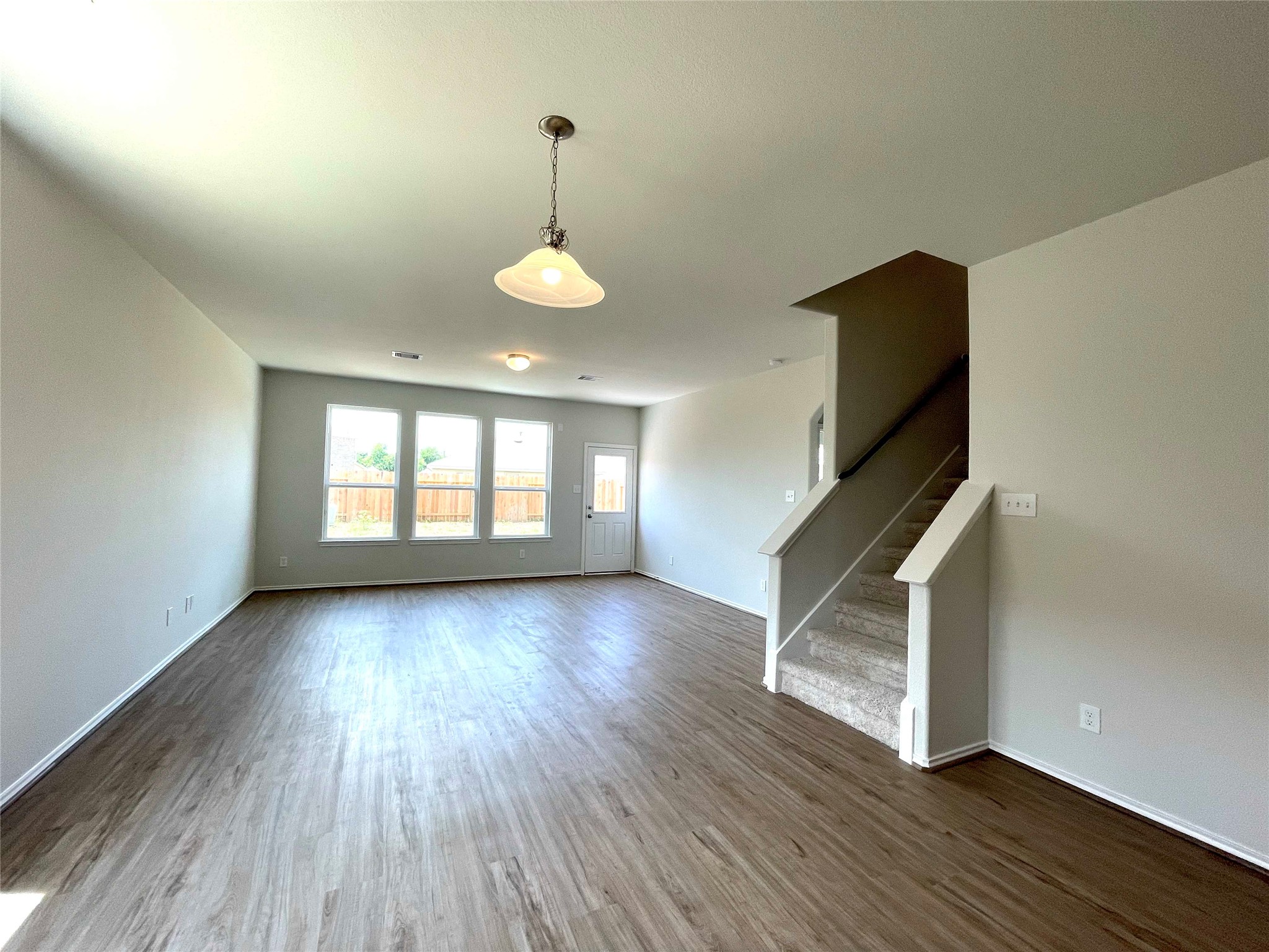 3211 Aster Meadow Way Property Photo 6