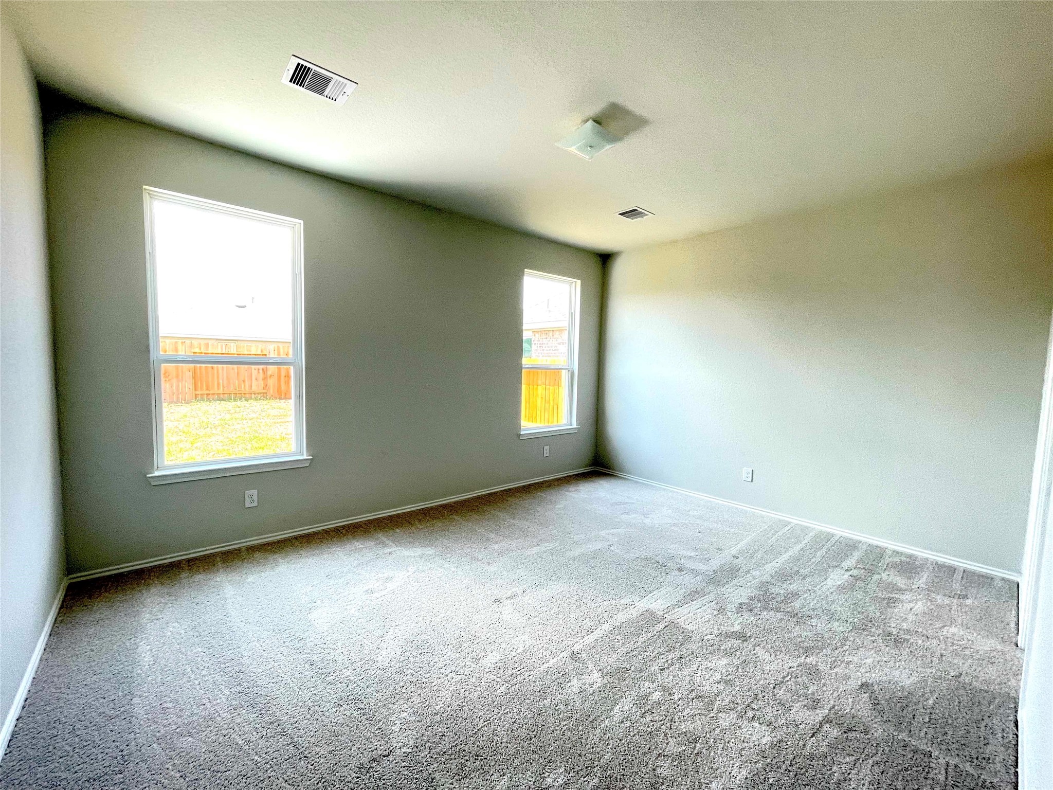 3211 Aster Meadow Way Property Photo 8