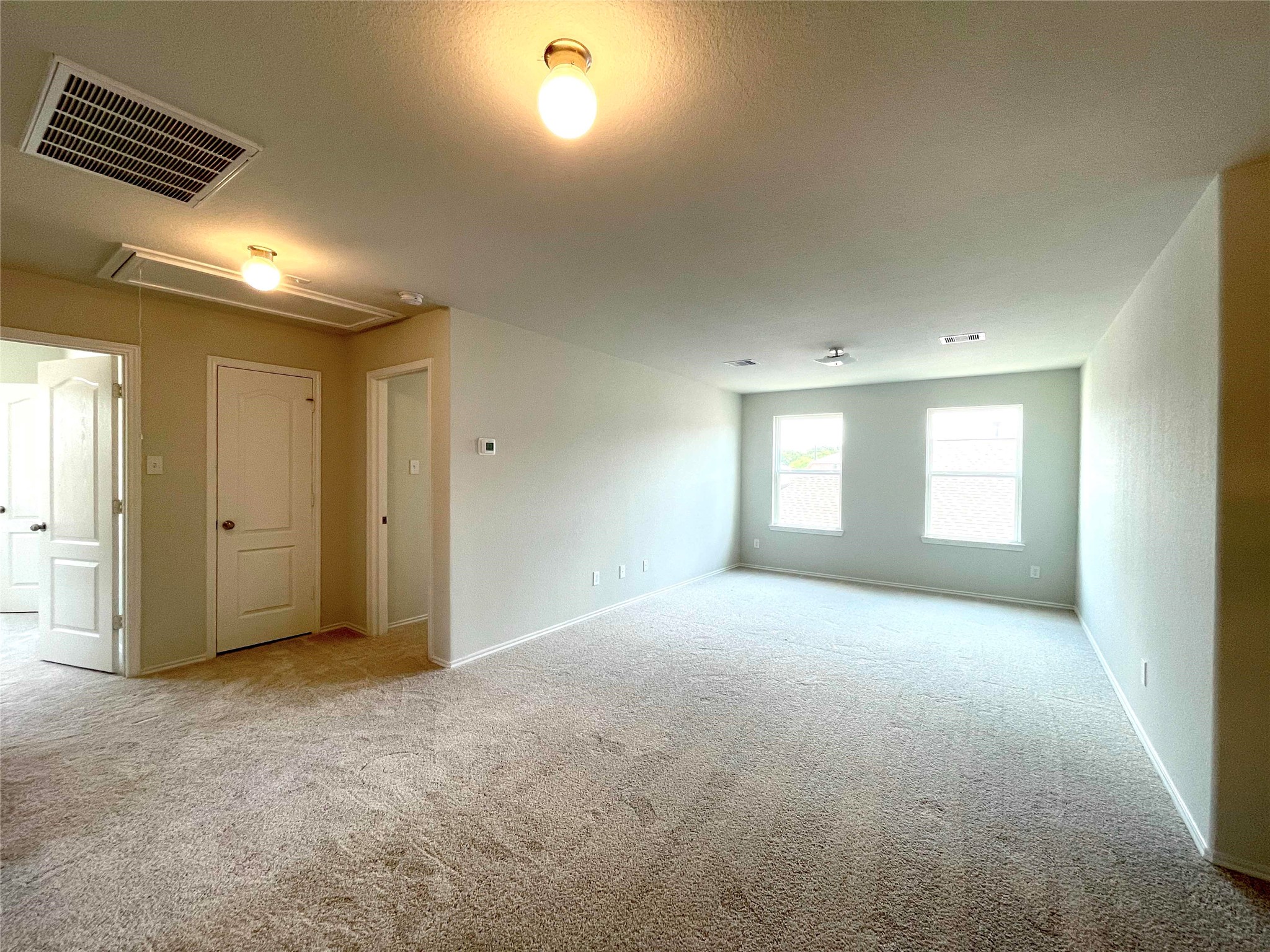 3211 Aster Meadow Way Property Photo 12