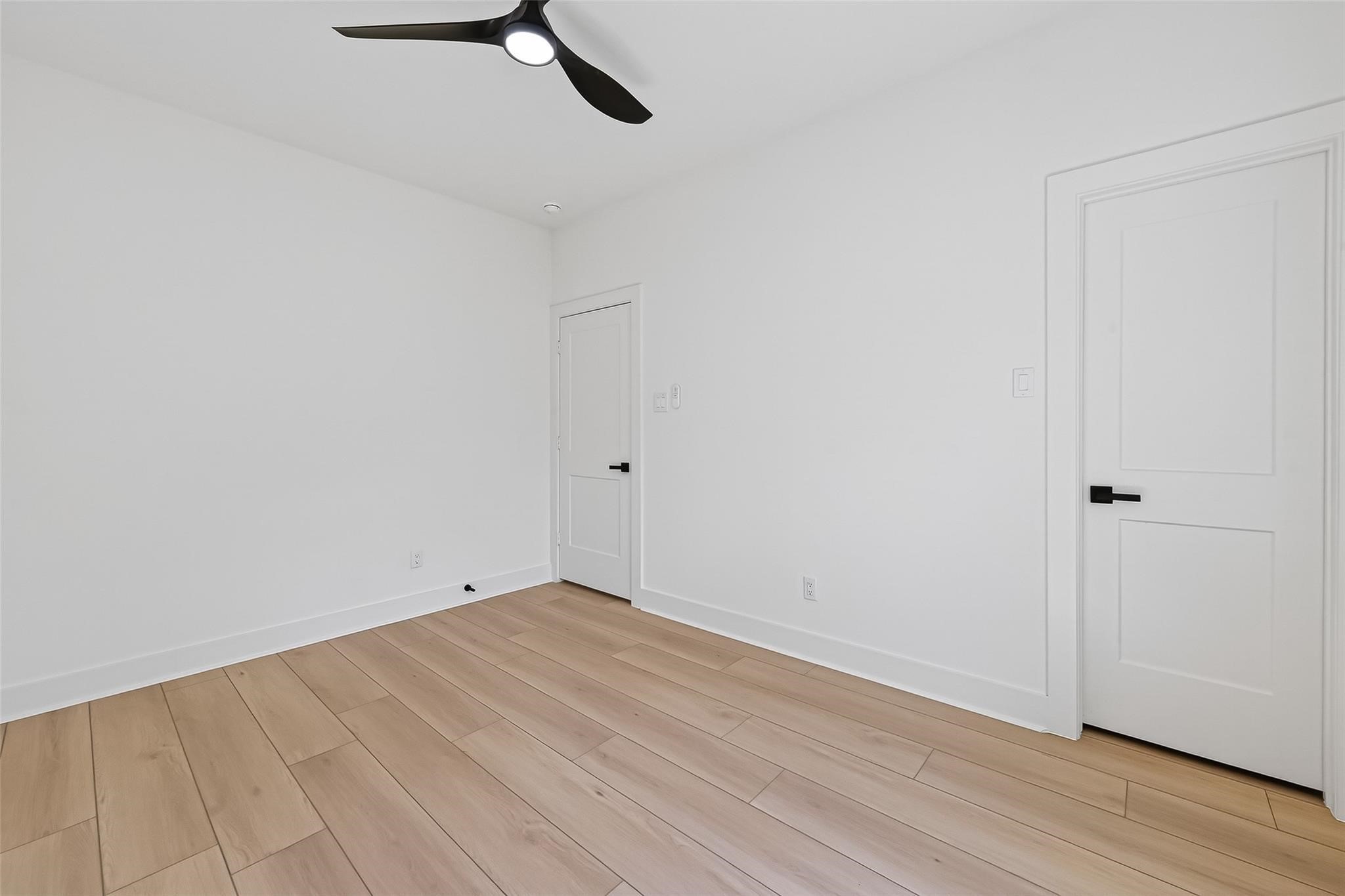 973 Highland Light Lane Property Photo 16