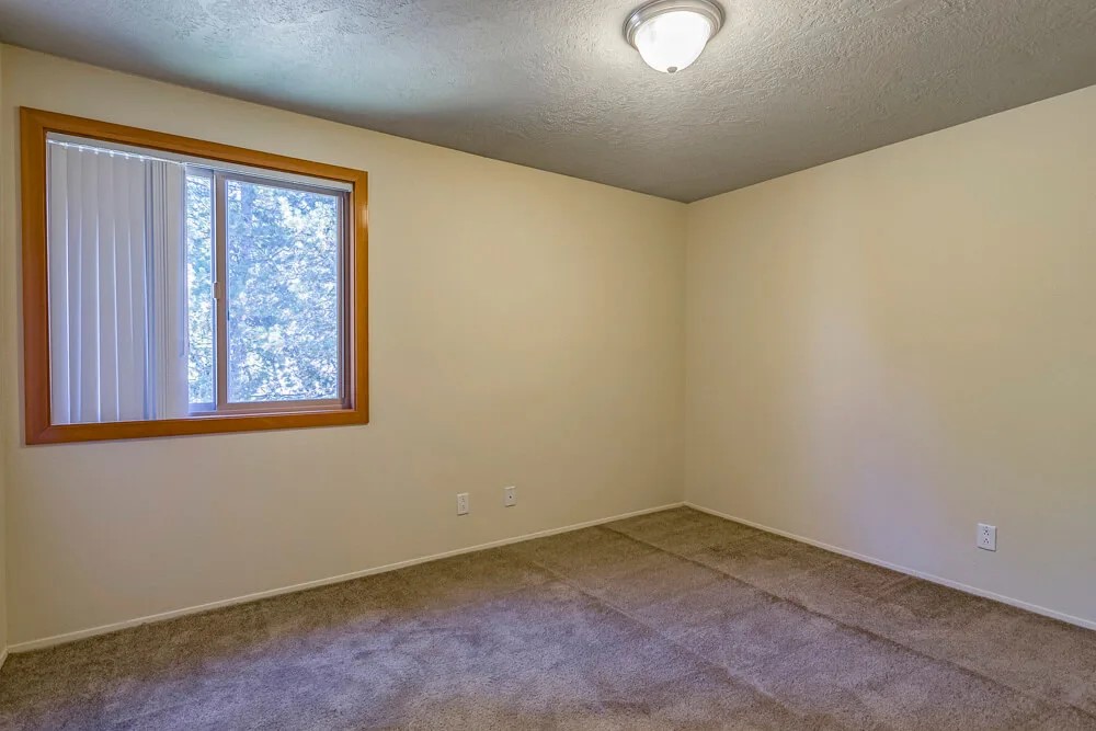 39501 Evans St Property Photo 13