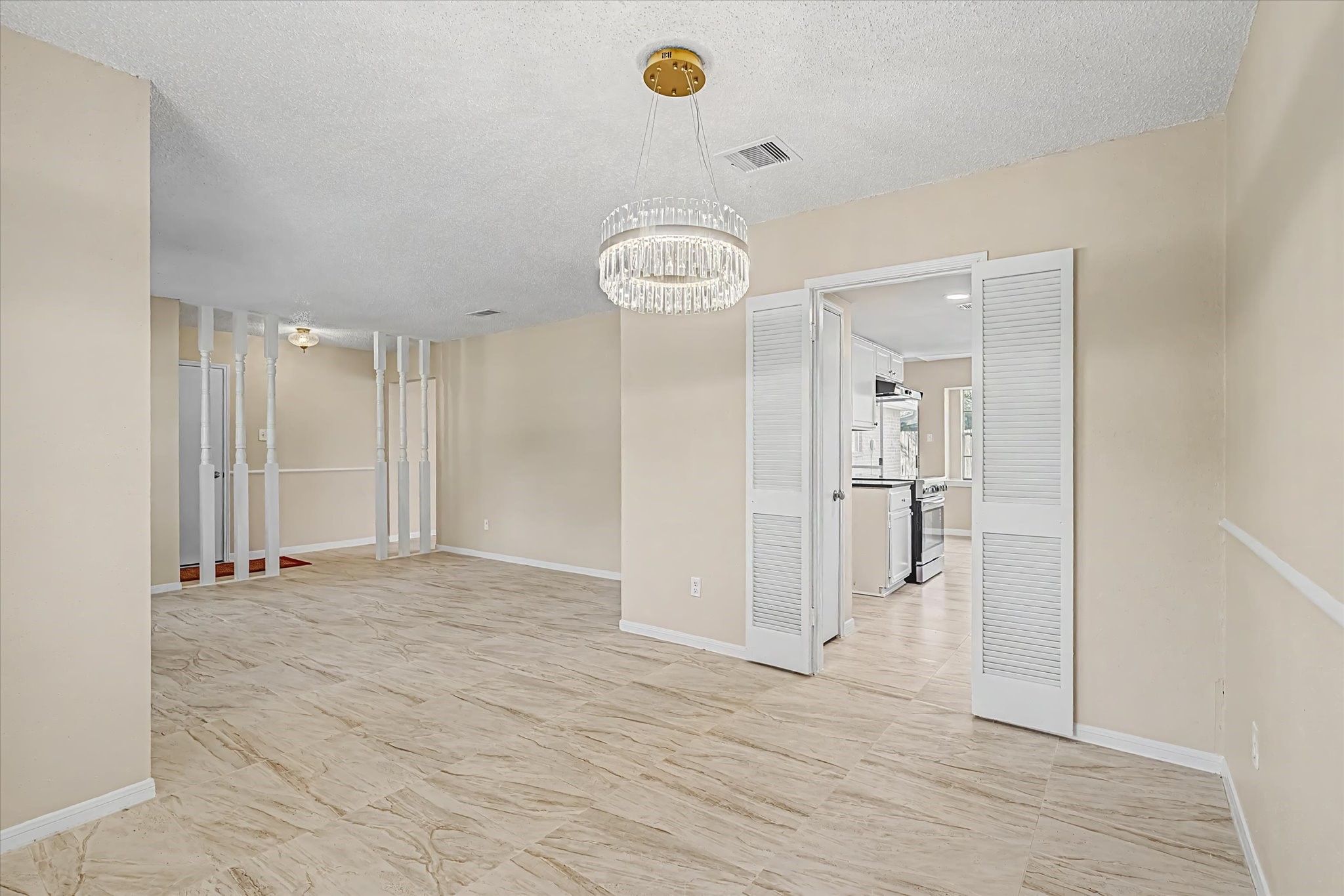 20203 Fox Stone Lane Property Photo 9