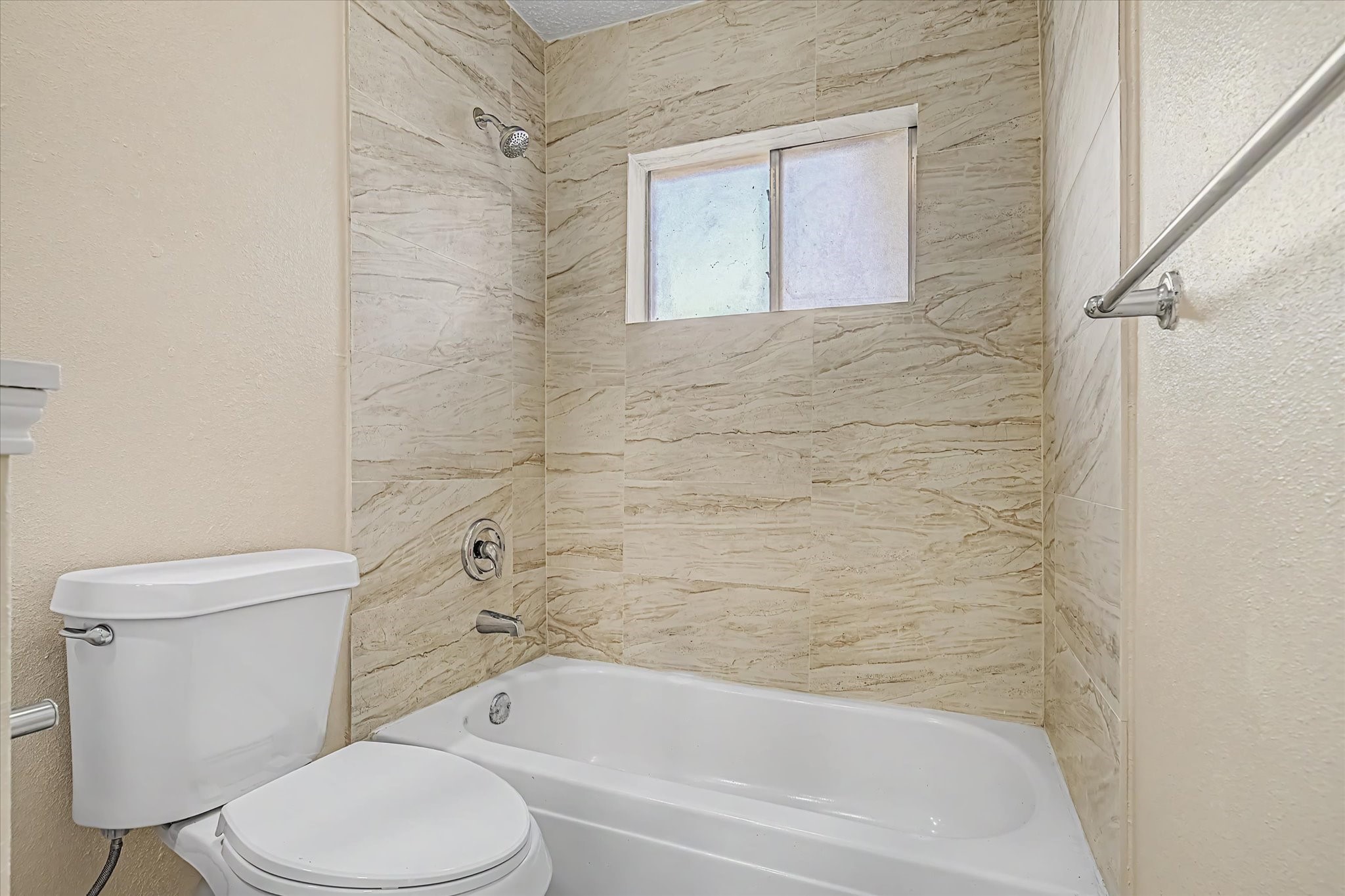 20203 Fox Stone Lane Property Photo 18