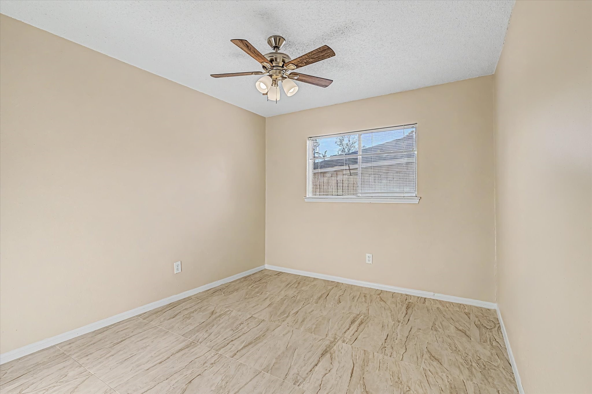 20203 Fox Stone Lane Property Photo 26