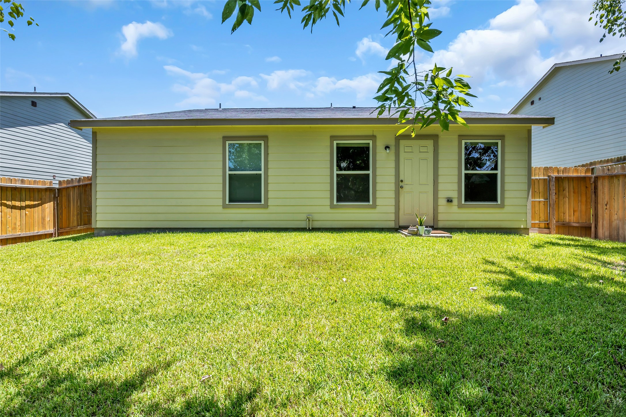 14132 Harlequin Drive Property Photo 23