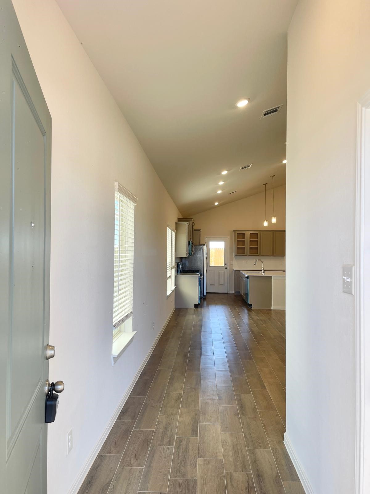 21619 Cypress Maple Drive Property Photo 4