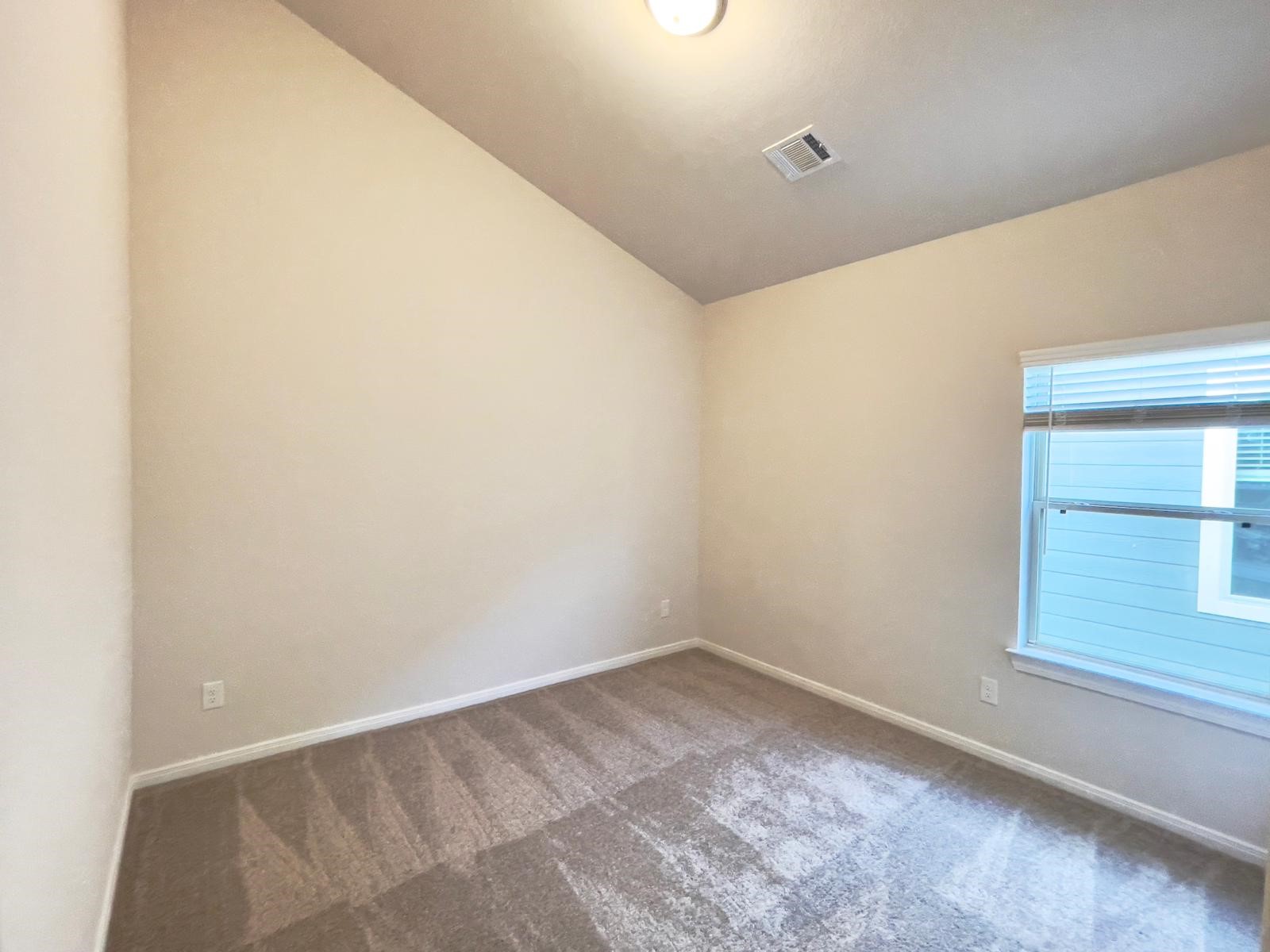 21619 Cypress Maple Drive Property Photo 18