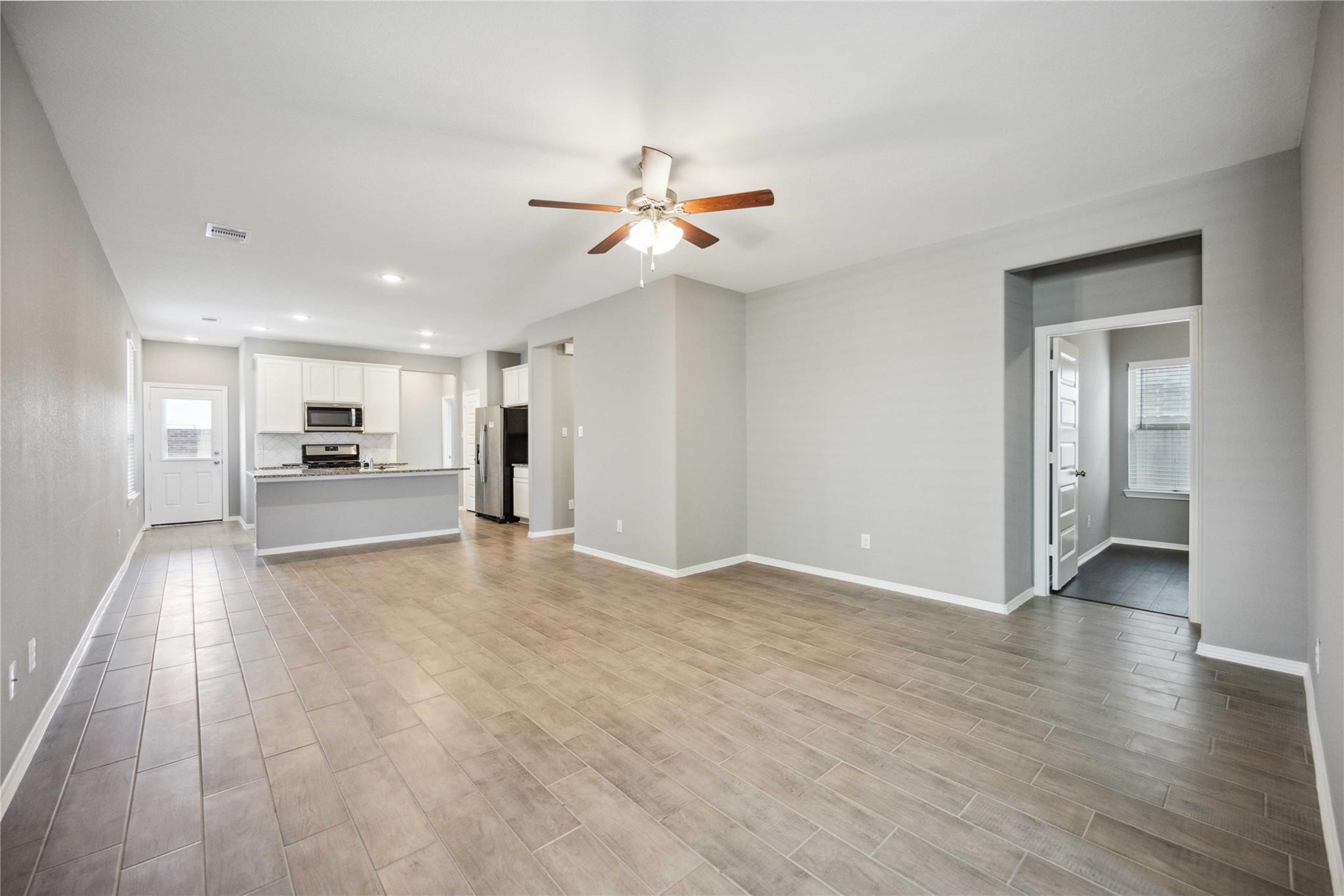 5710 Tabula Rasa Dr Drive Property Photo 8
