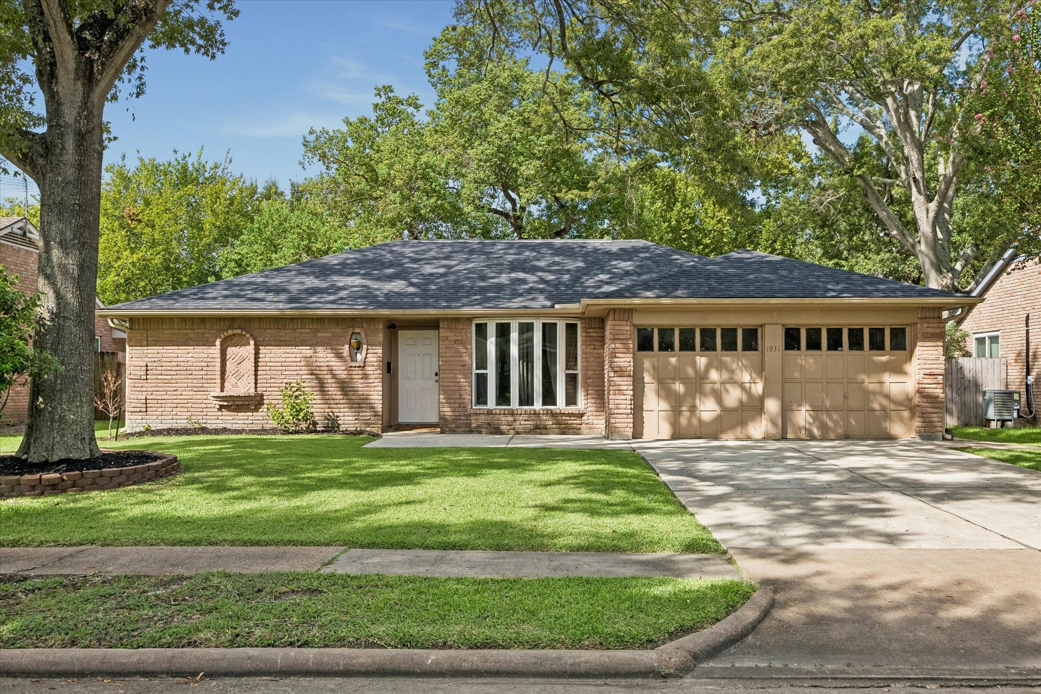 1931 Westlake Road Property Photo 1