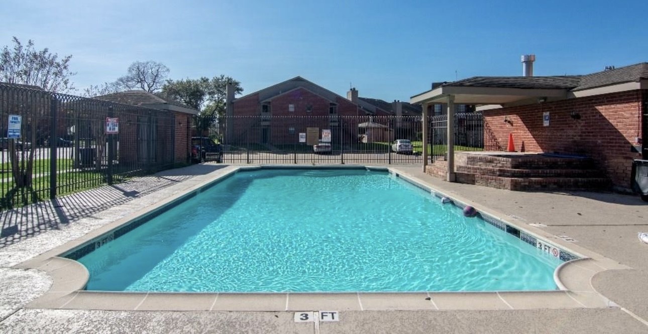 12500 Sandpiper Drive 212 Property Photo 1