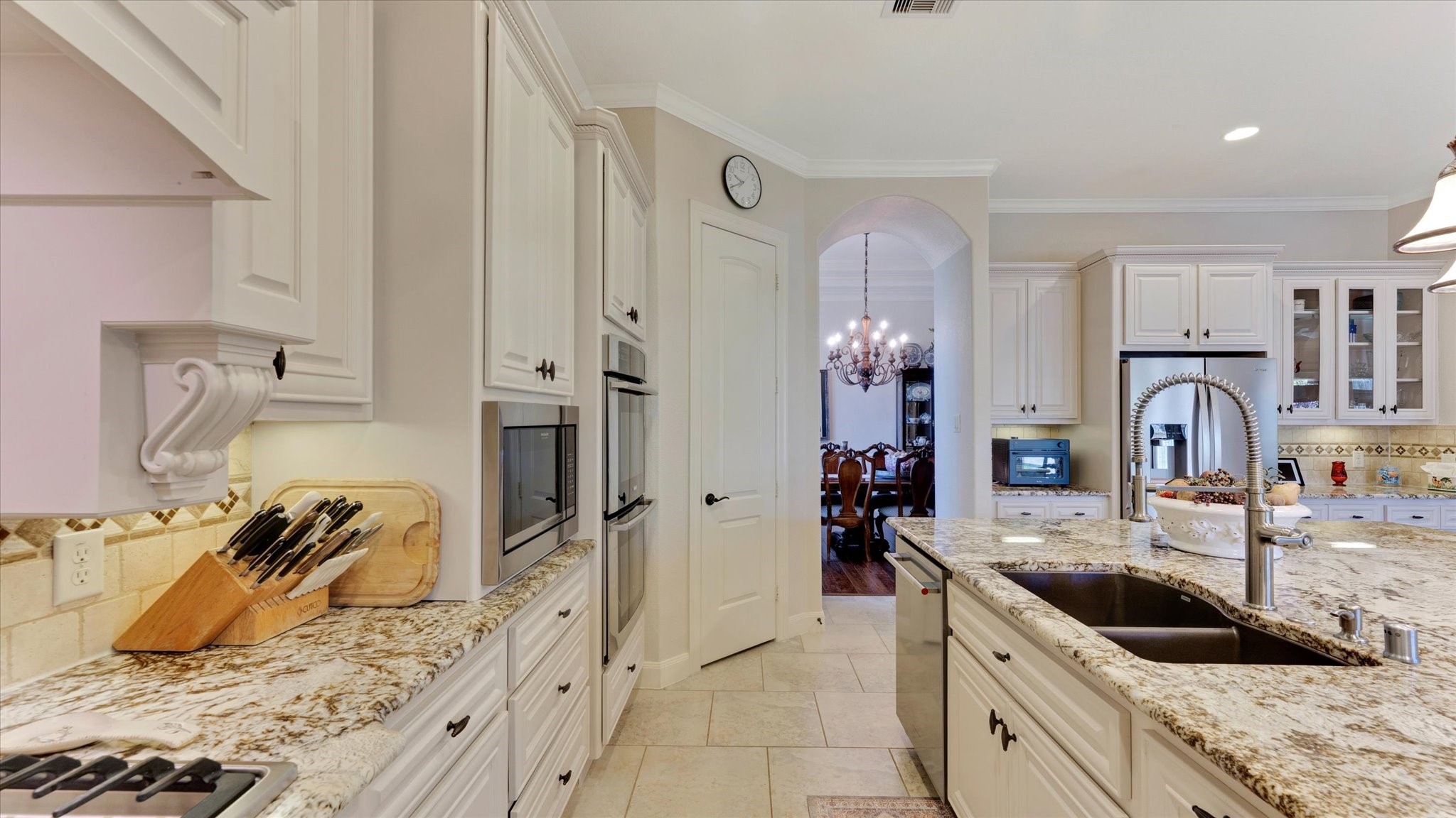 2126 Graystone Hills Drive Property Photo 15