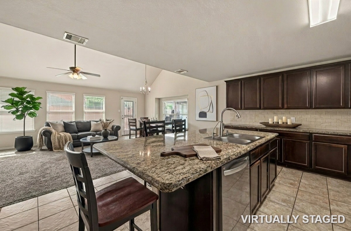9206 Rustling Manor Lane Property Photo 14