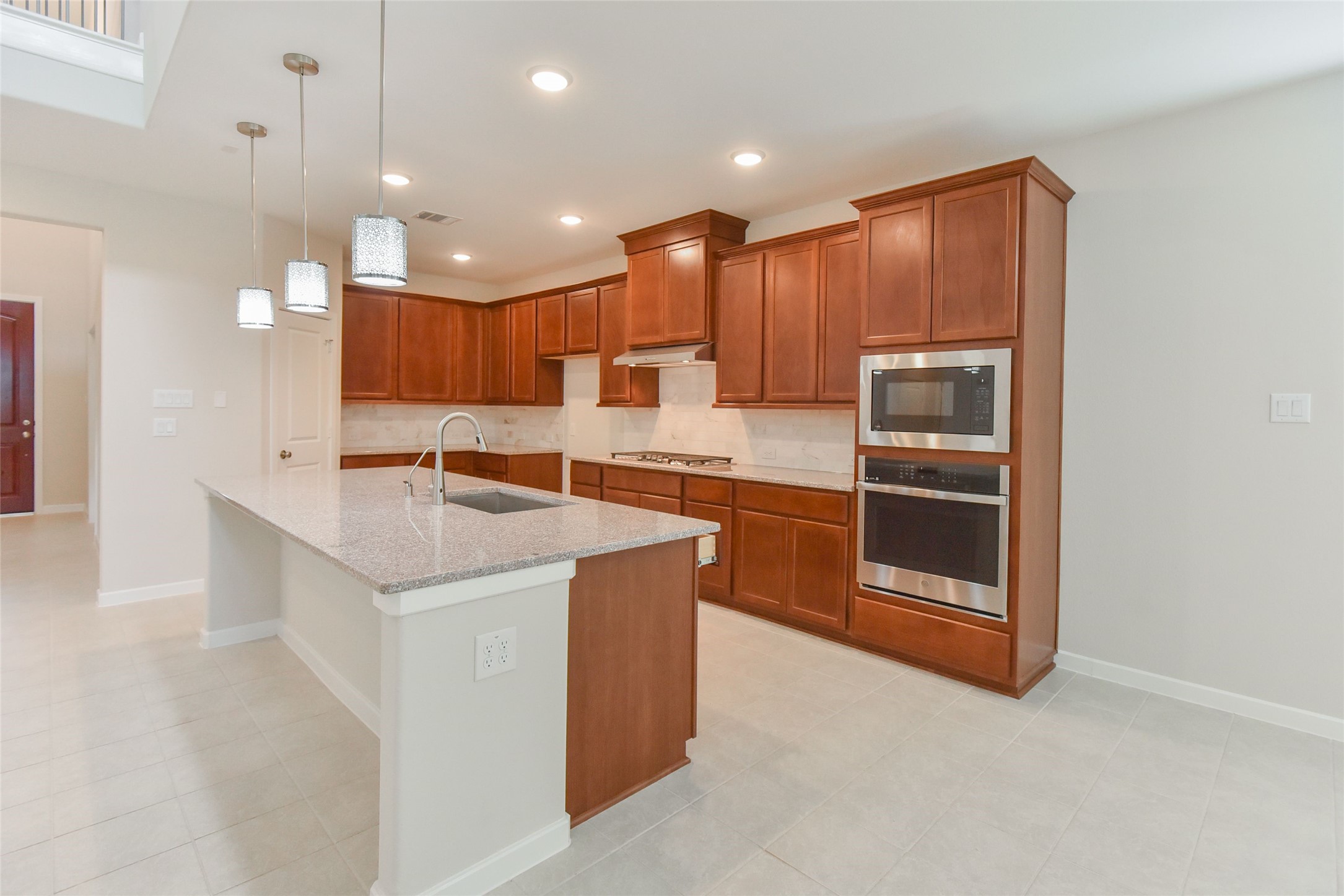 7826 Kenora Way Property Photo 12
