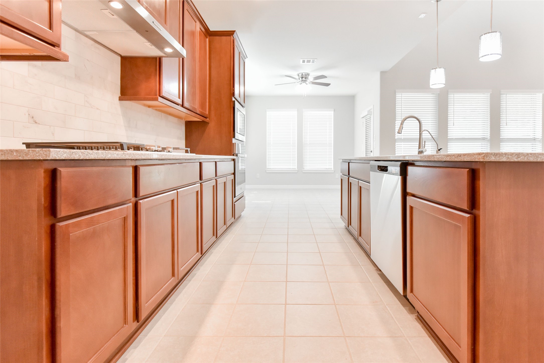 7826 Kenora Way Property Photo 15