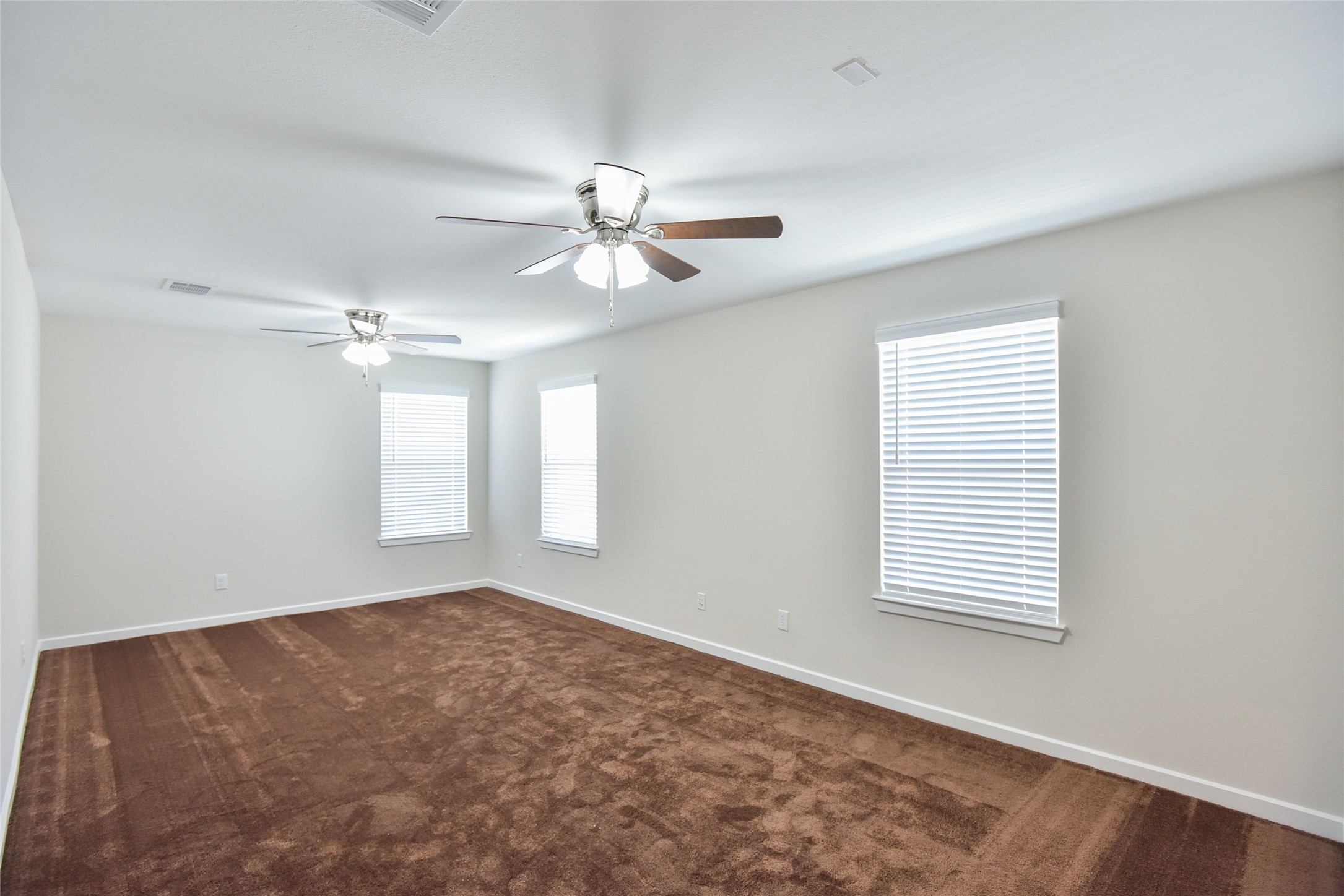 7826 Kenora Way Property Photo 27