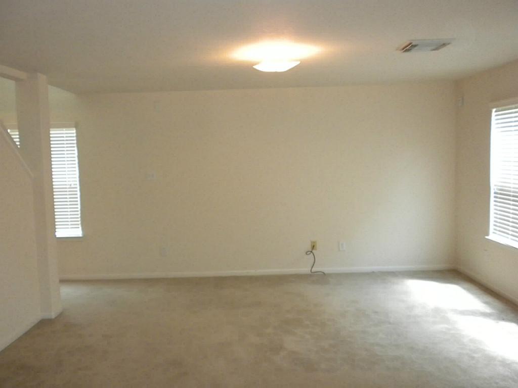 19211 Cedarsham Lane Property Photo 6