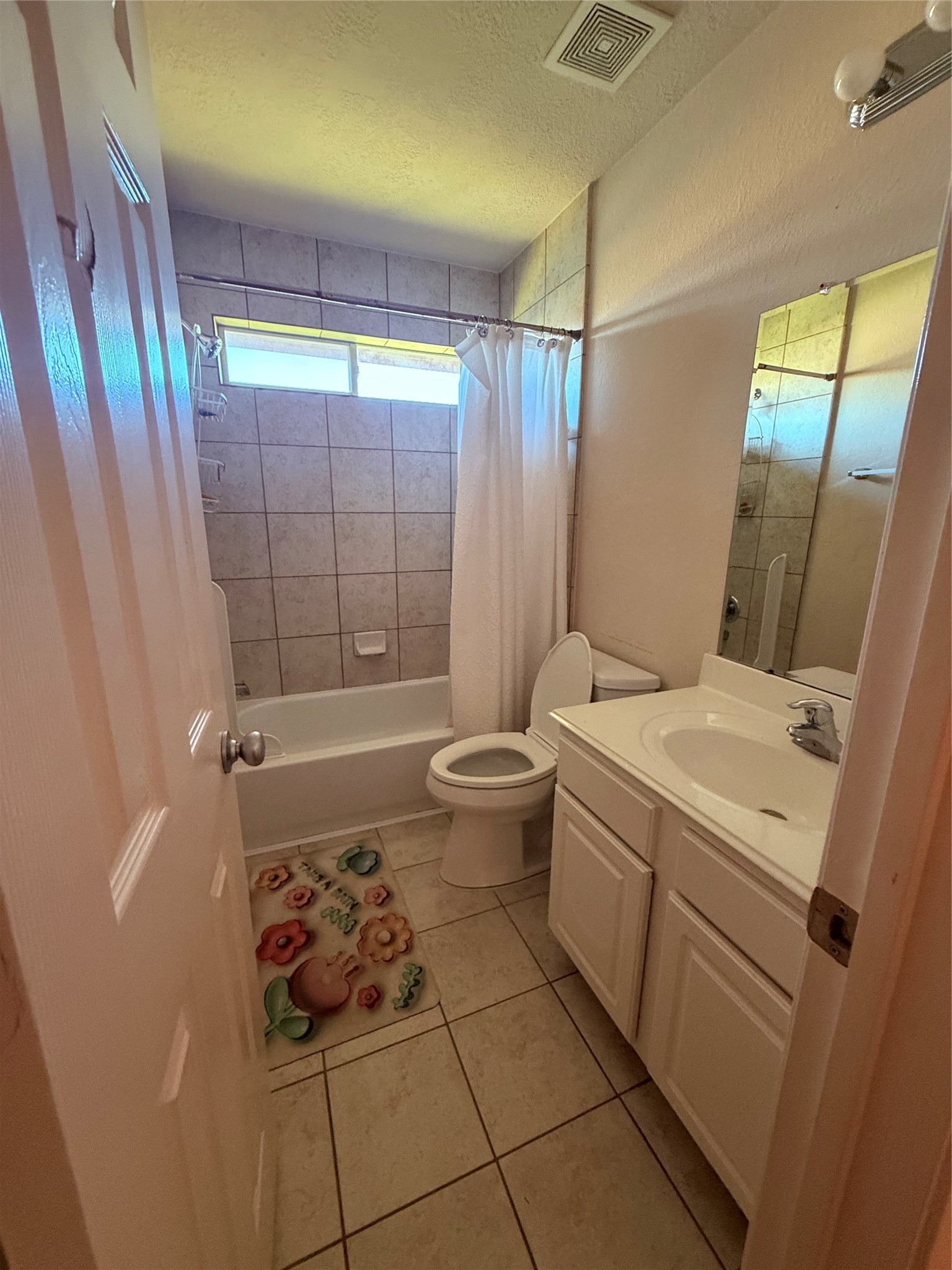 2803 Lake Villa Drive Property Photo 12