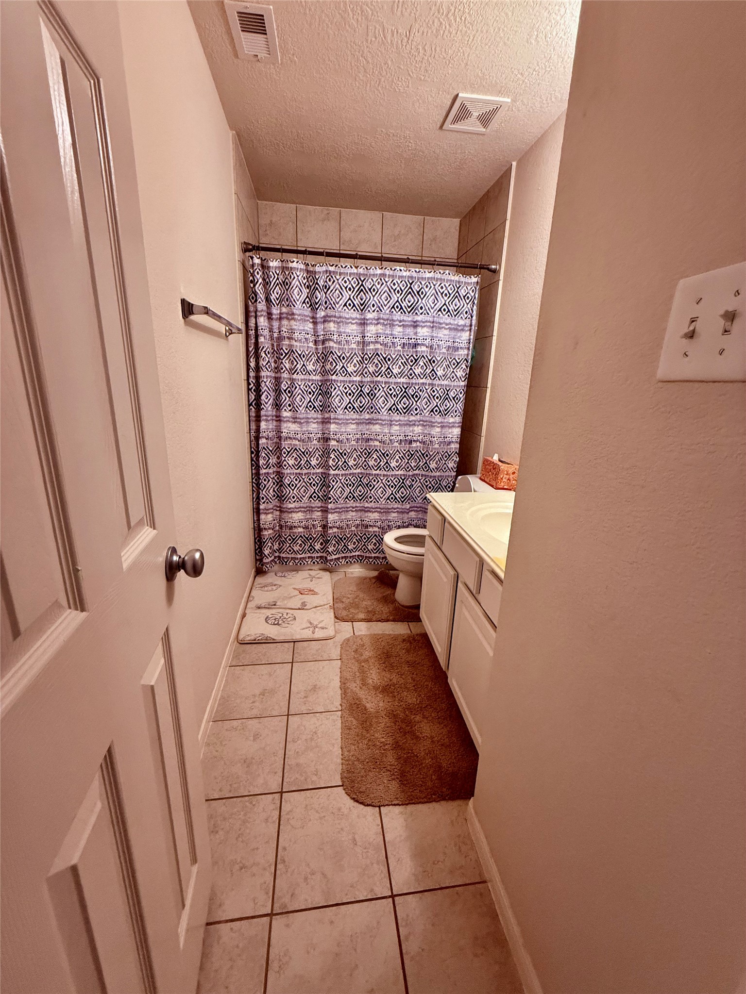 2803 Lake Villa Drive Property Photo 14