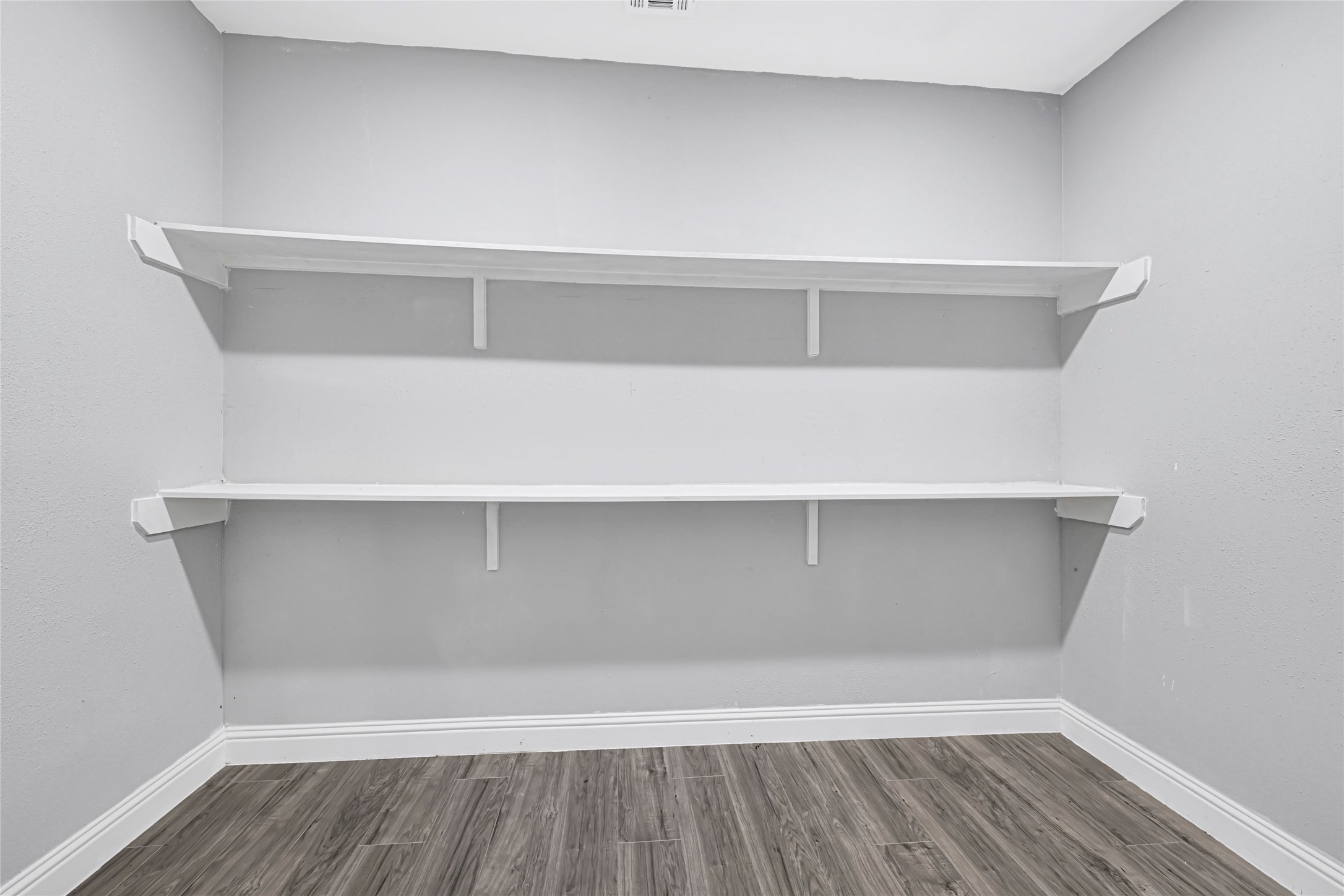 2332 Margaret Street Property Photo 21