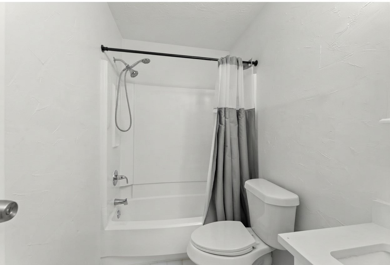 2379 Briarwest Boulevard 96 Property Photo 13