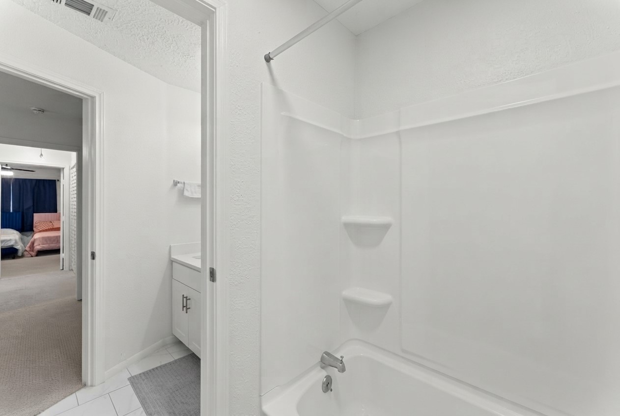 2379 Briarwest Boulevard 96 Property Photo 18