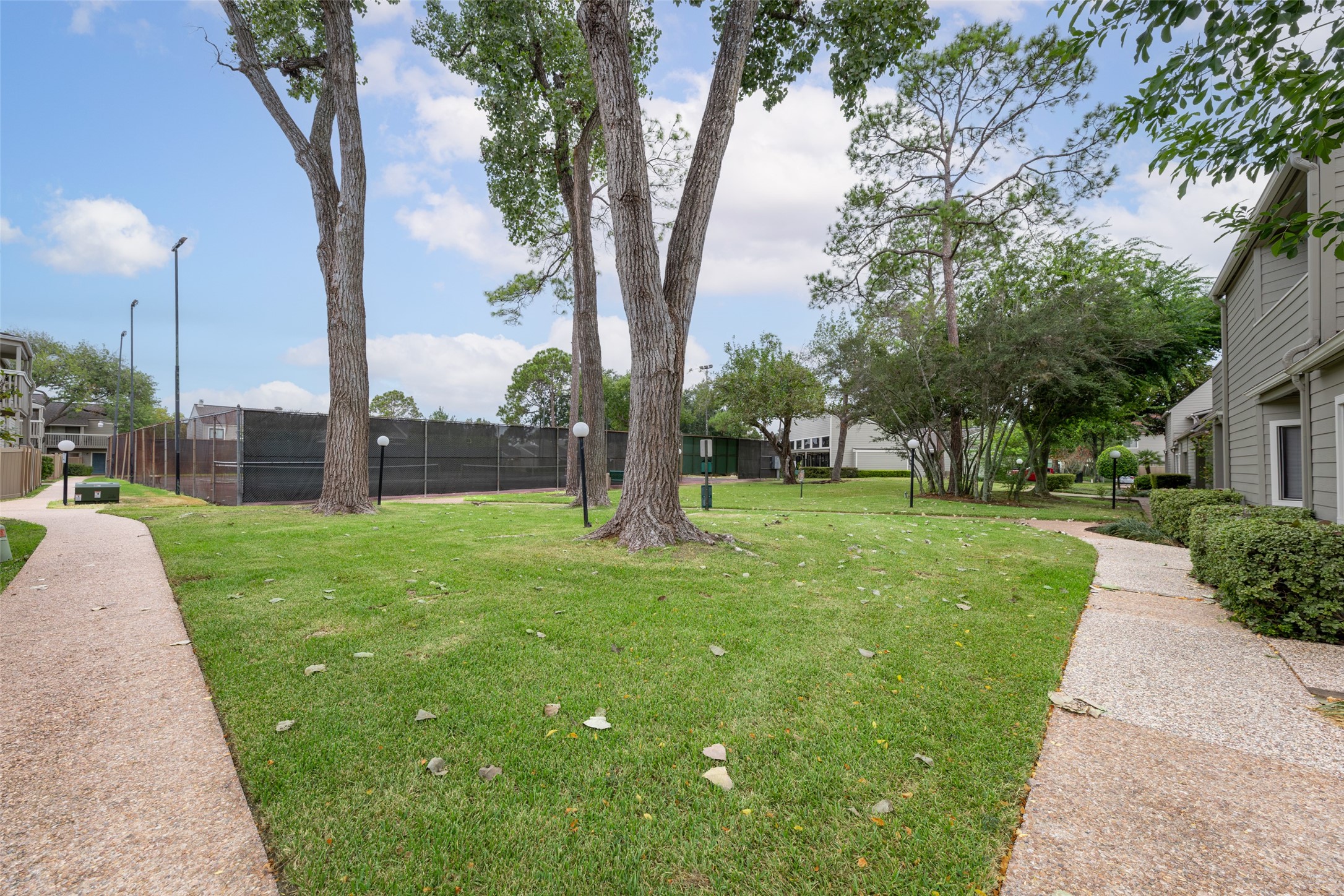 2379 Briarwest Boulevard 96 Property Photo 23