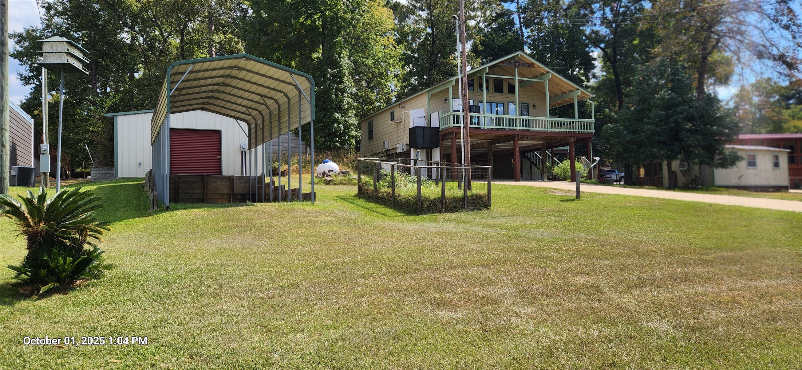 121 N Point Drive N Property Photo 2