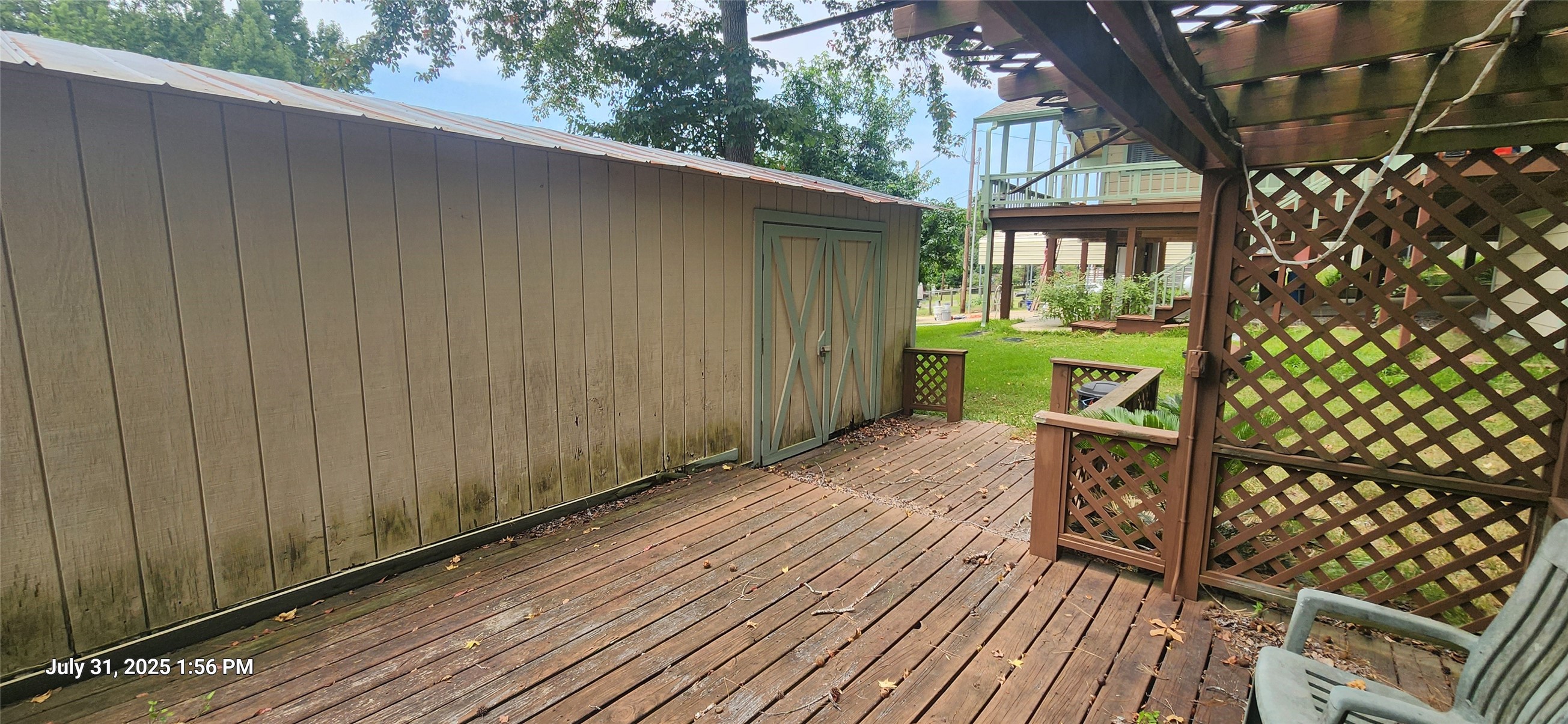 121 N Point Drive N Property Photo 7