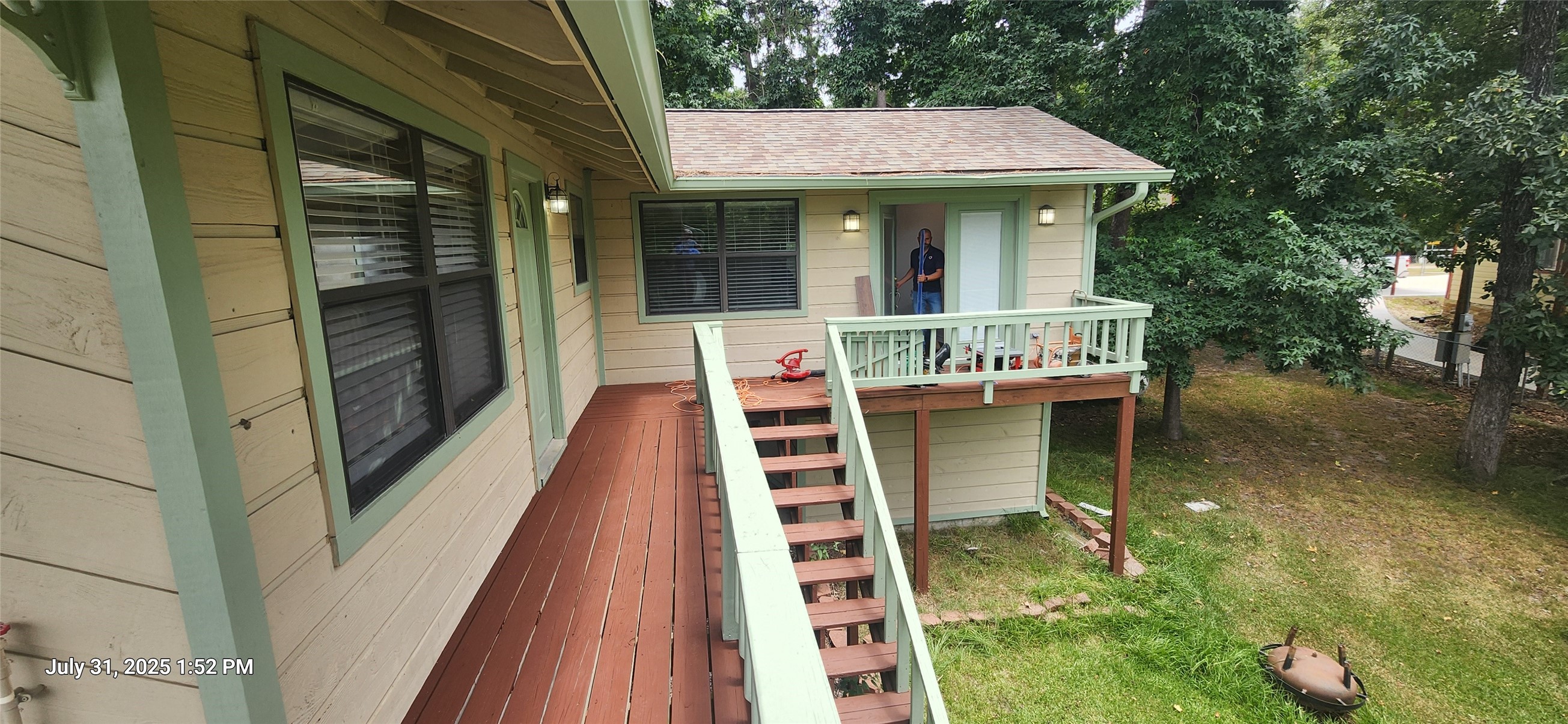 121 N Point Drive N Property Photo 12