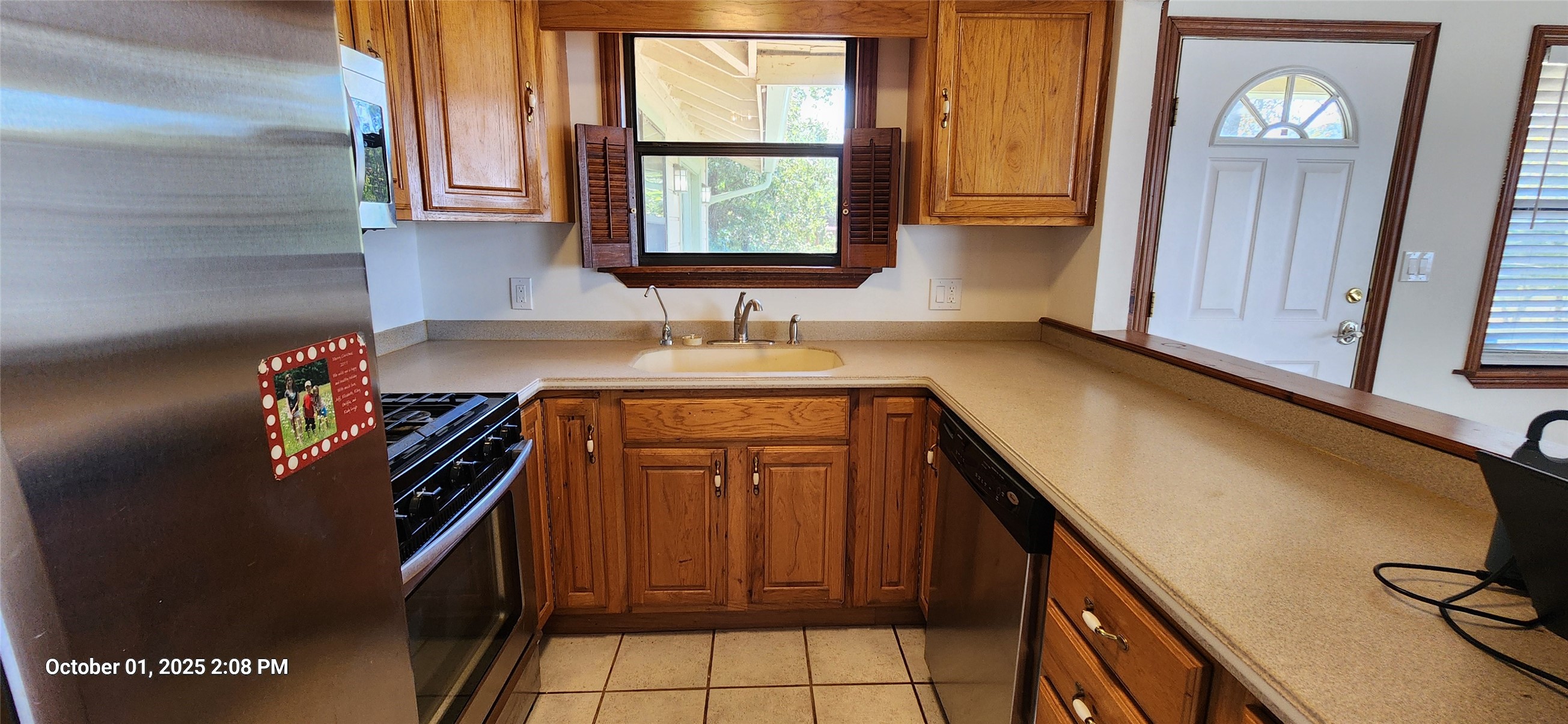 121 N Point Drive N Property Photo 20